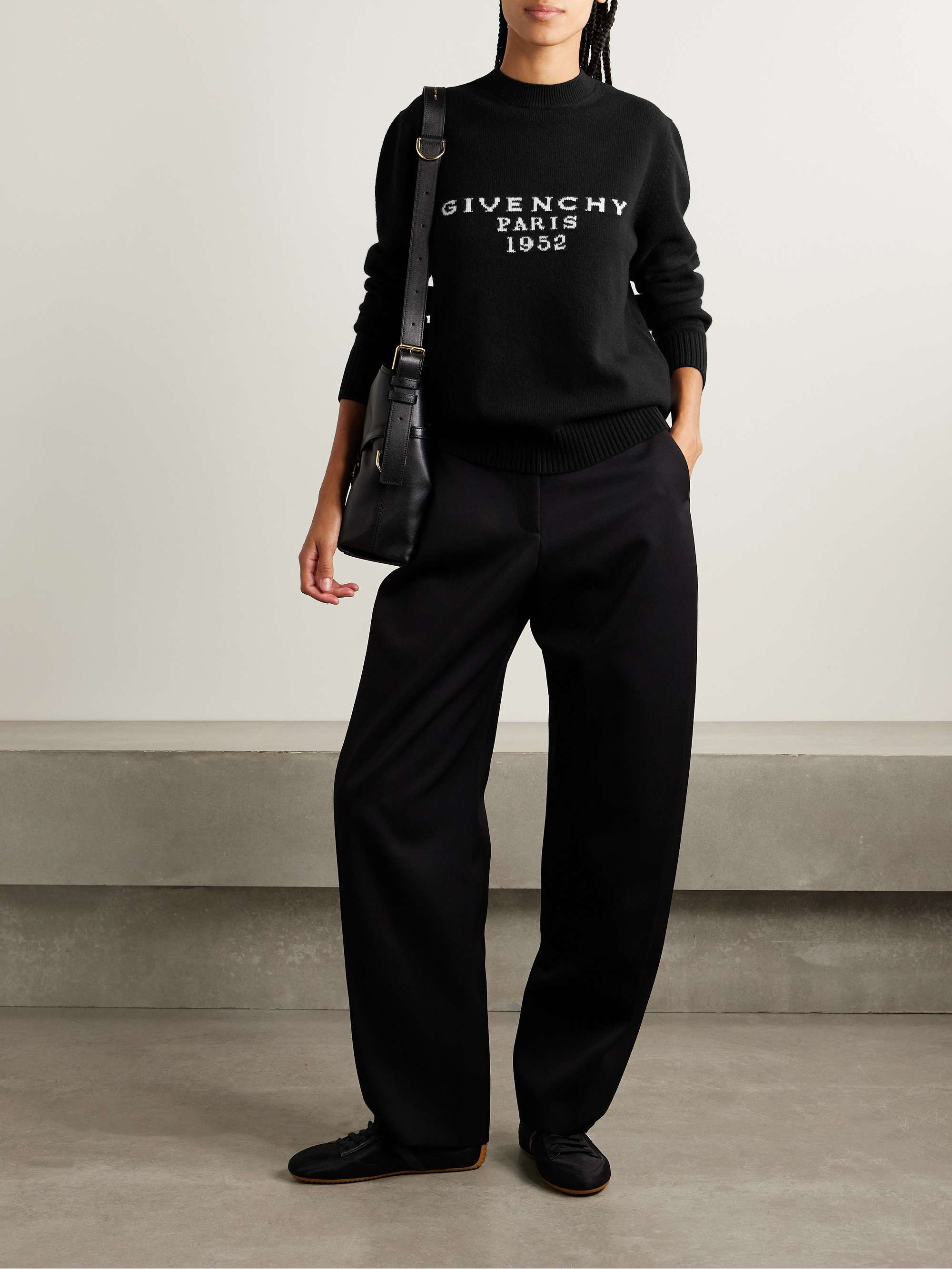 GIVENCHY
