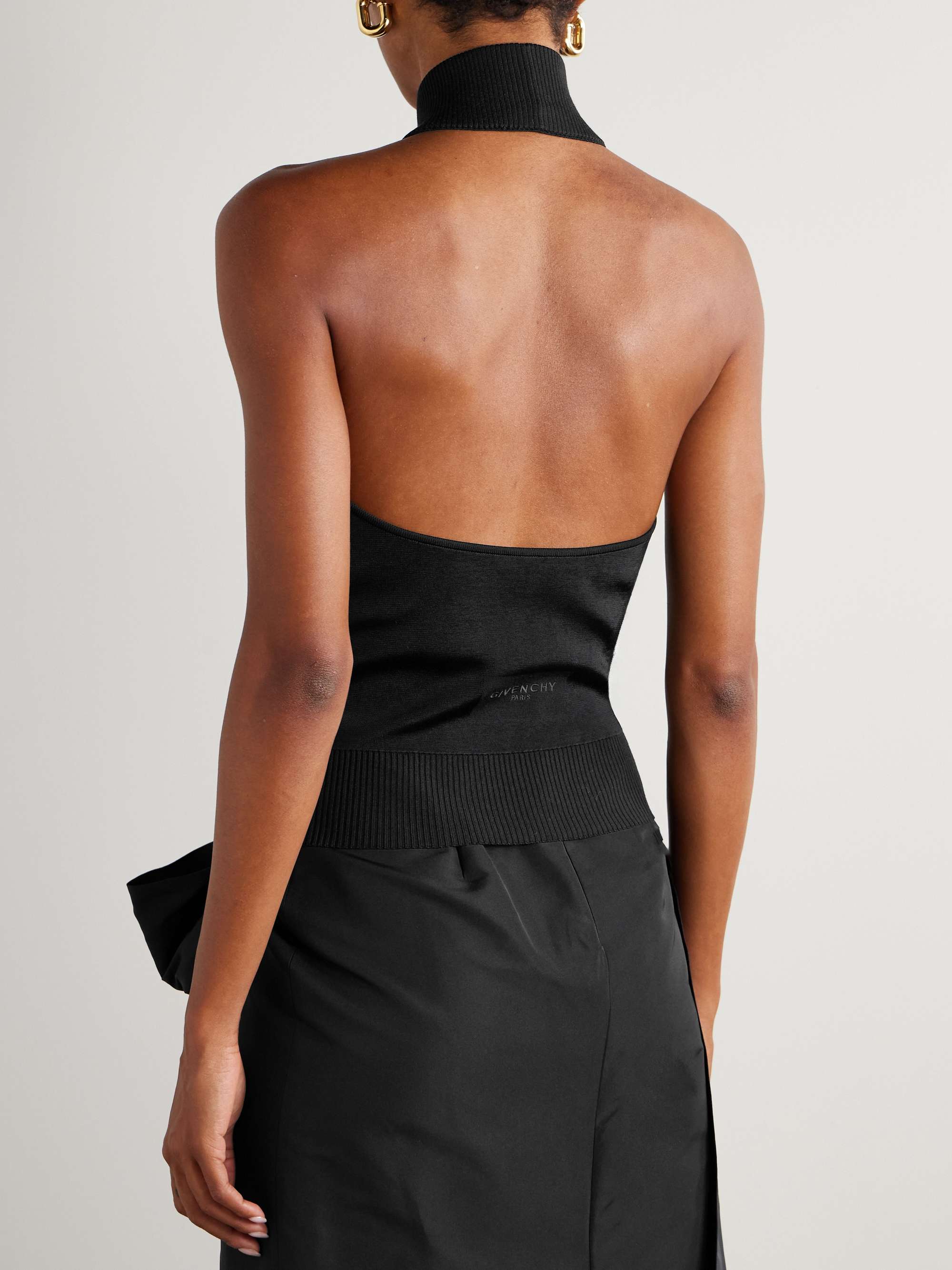 GIVENCHY