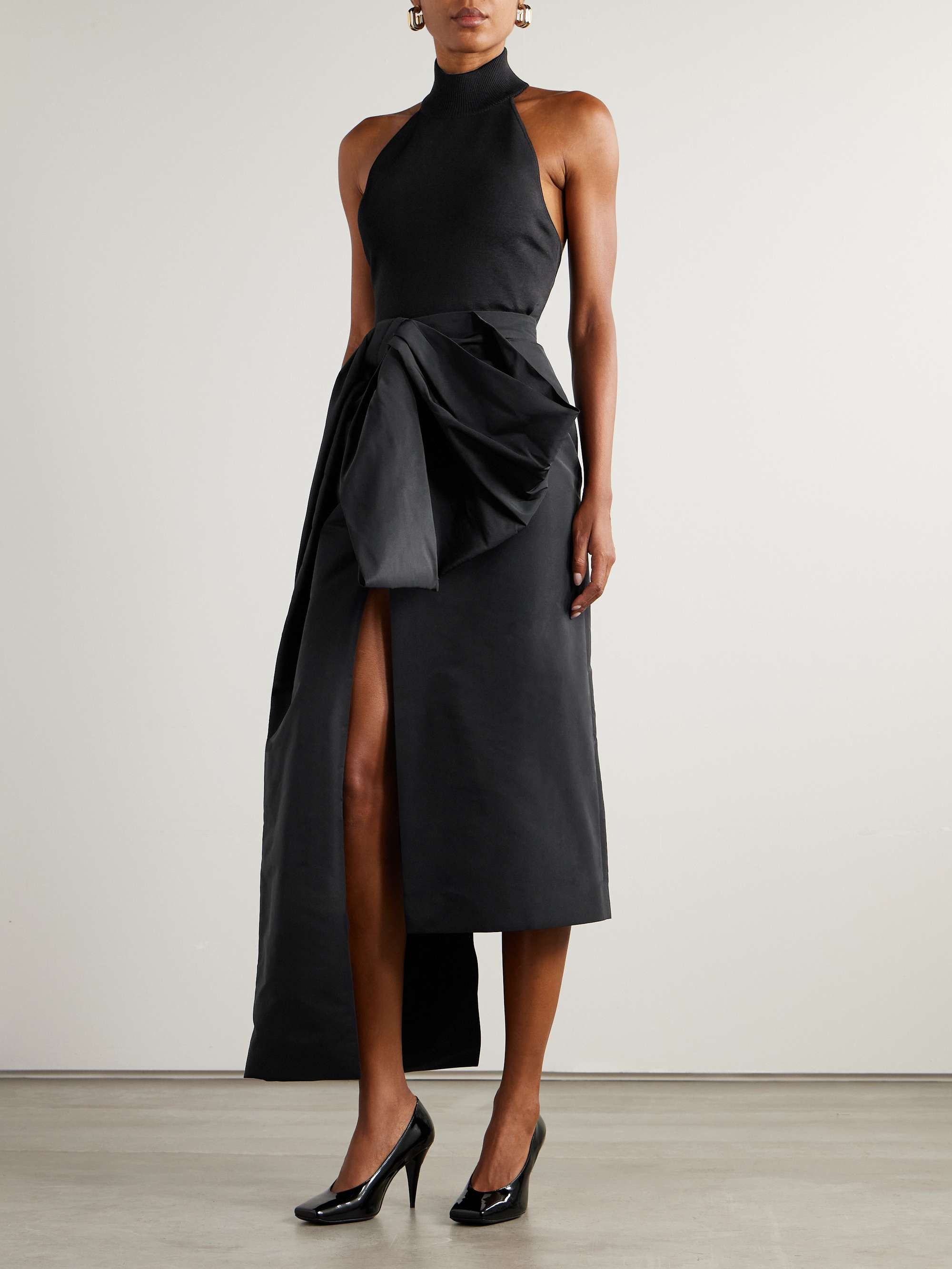 GIVENCHY