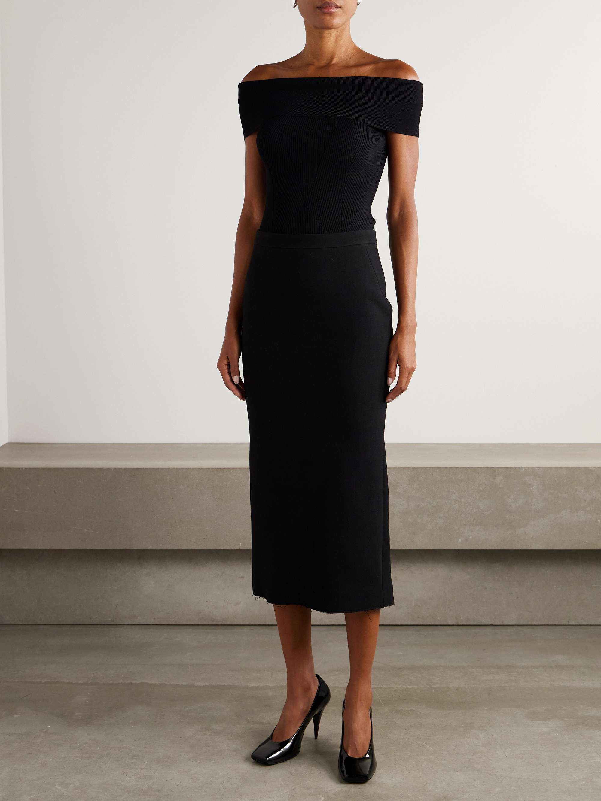 GIVENCHY