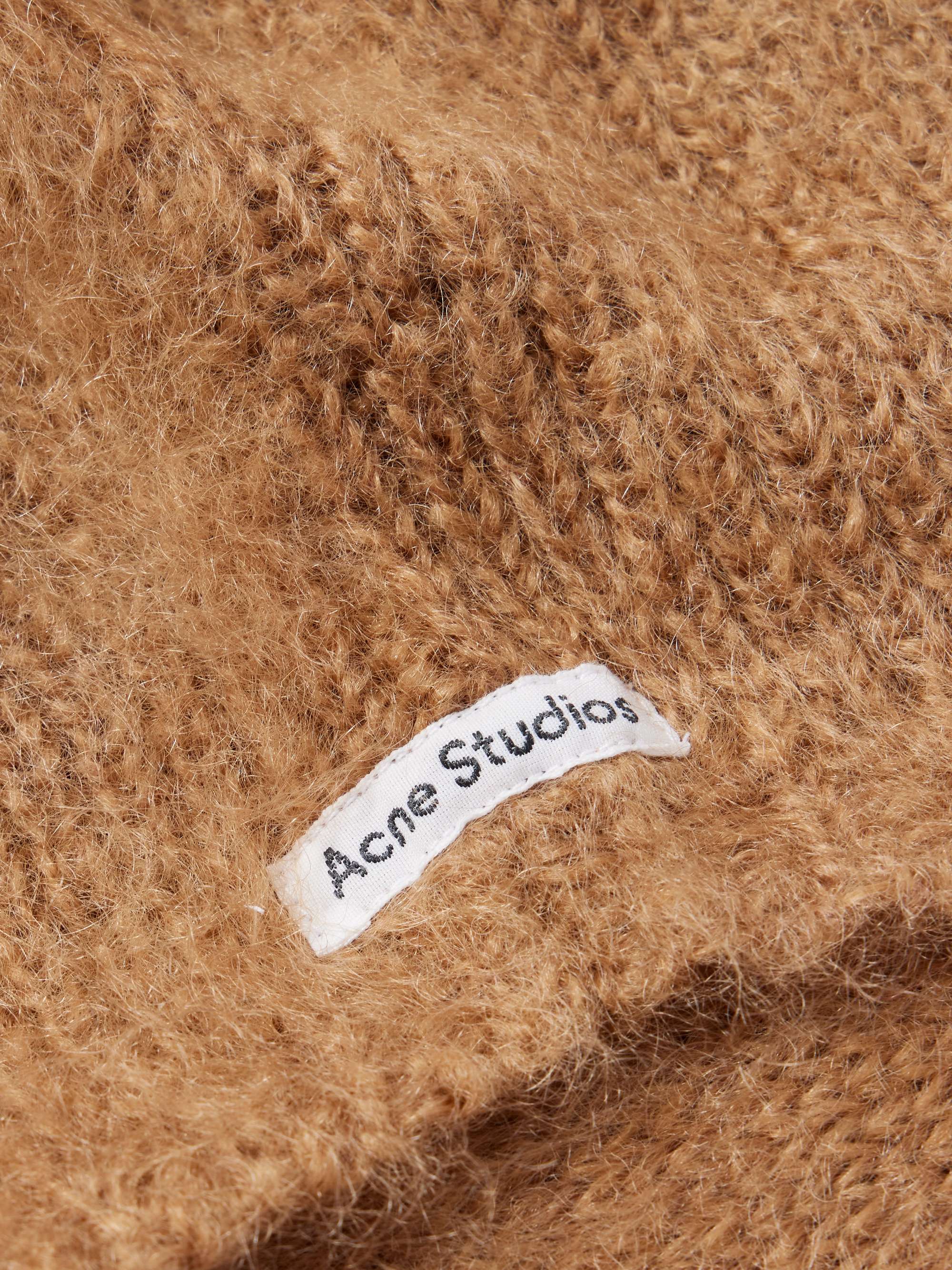 ACNE STUDIOS