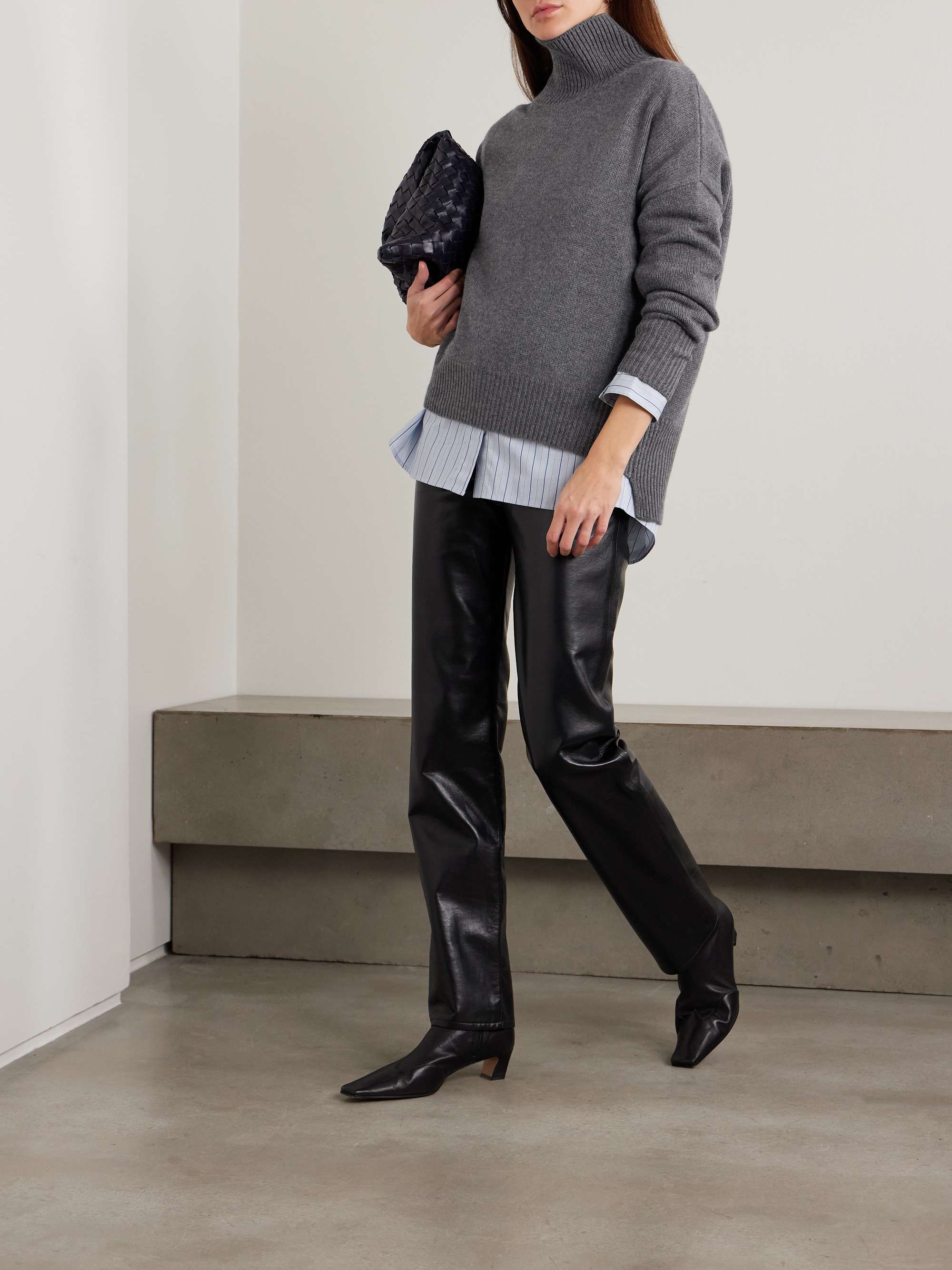 LISA YANG Heidi cashmere turtleneck sweater