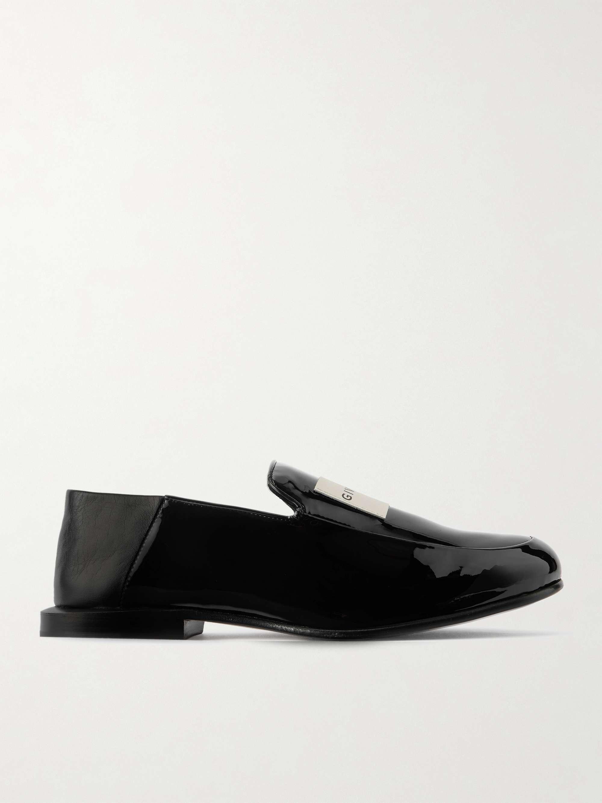 GIVENCHY