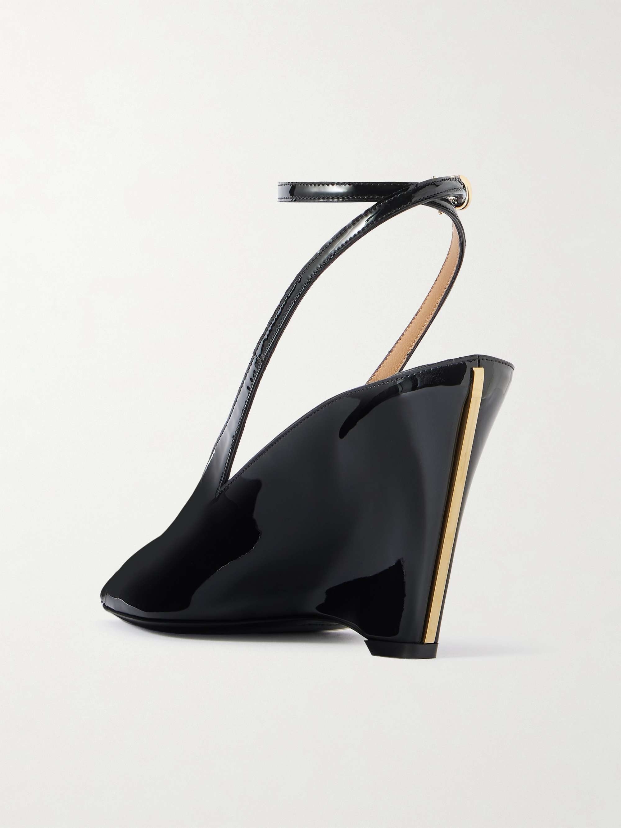FERRAGAMO