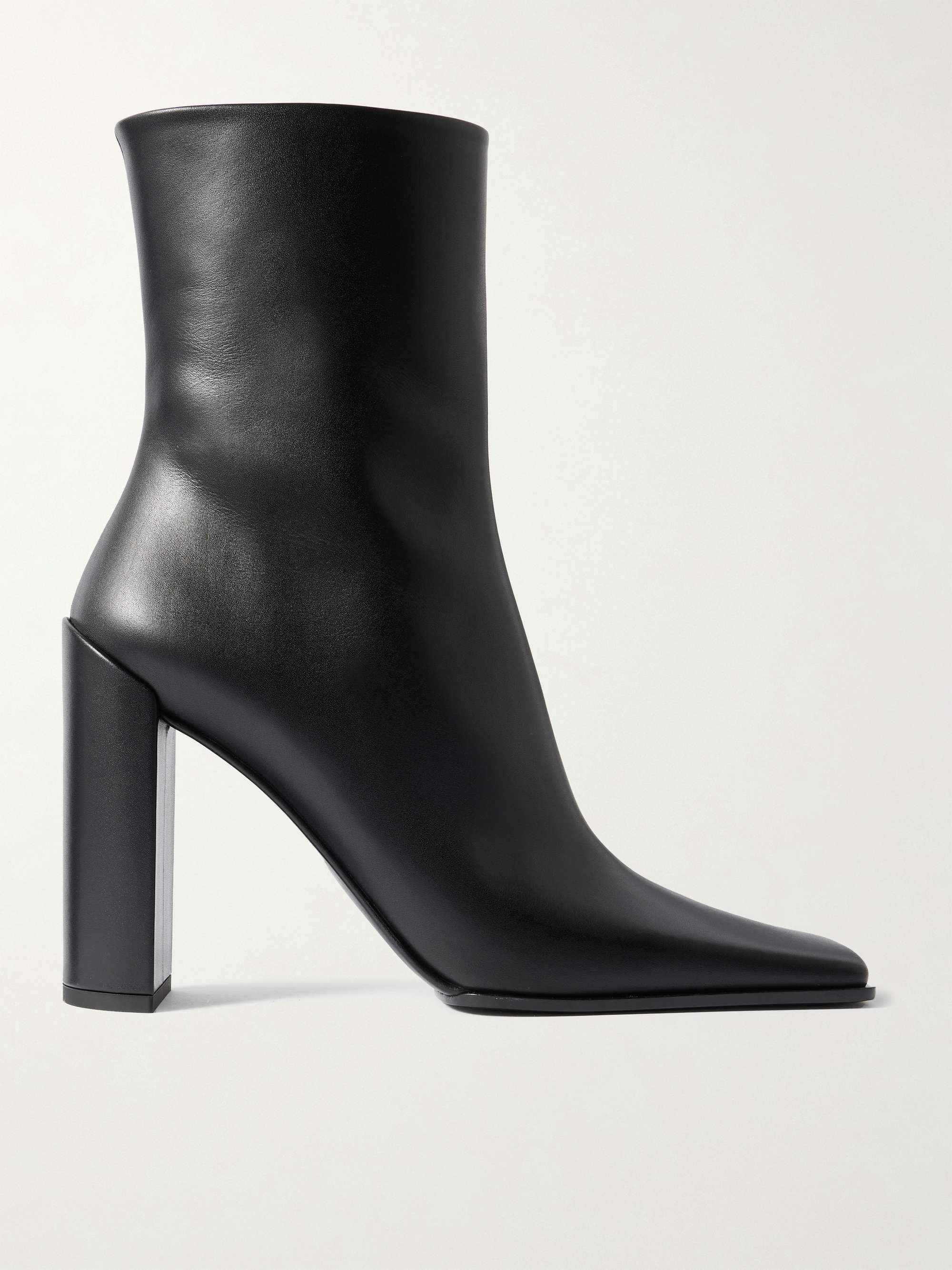 ALAÏA