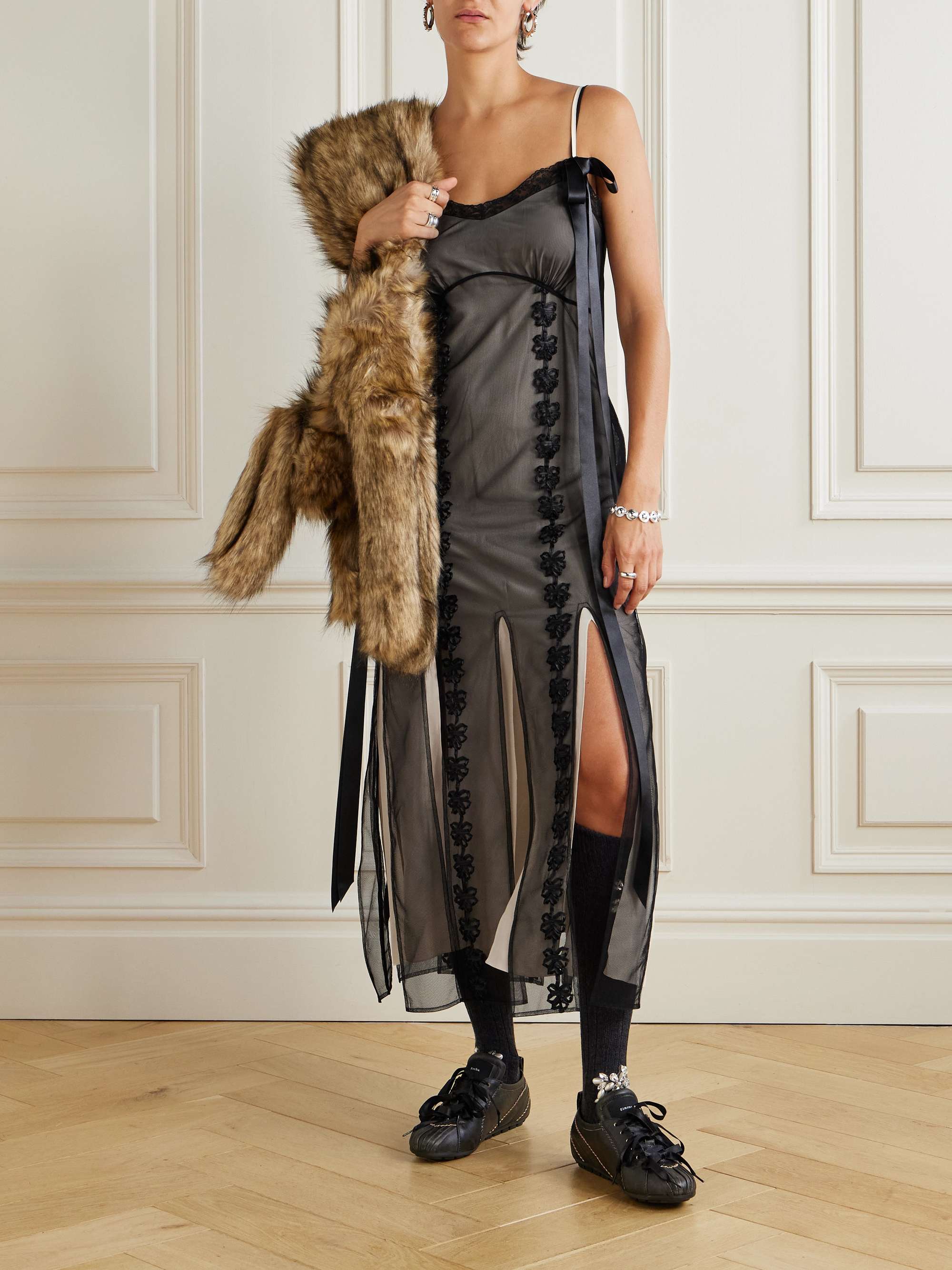 SIMONE ROCHA