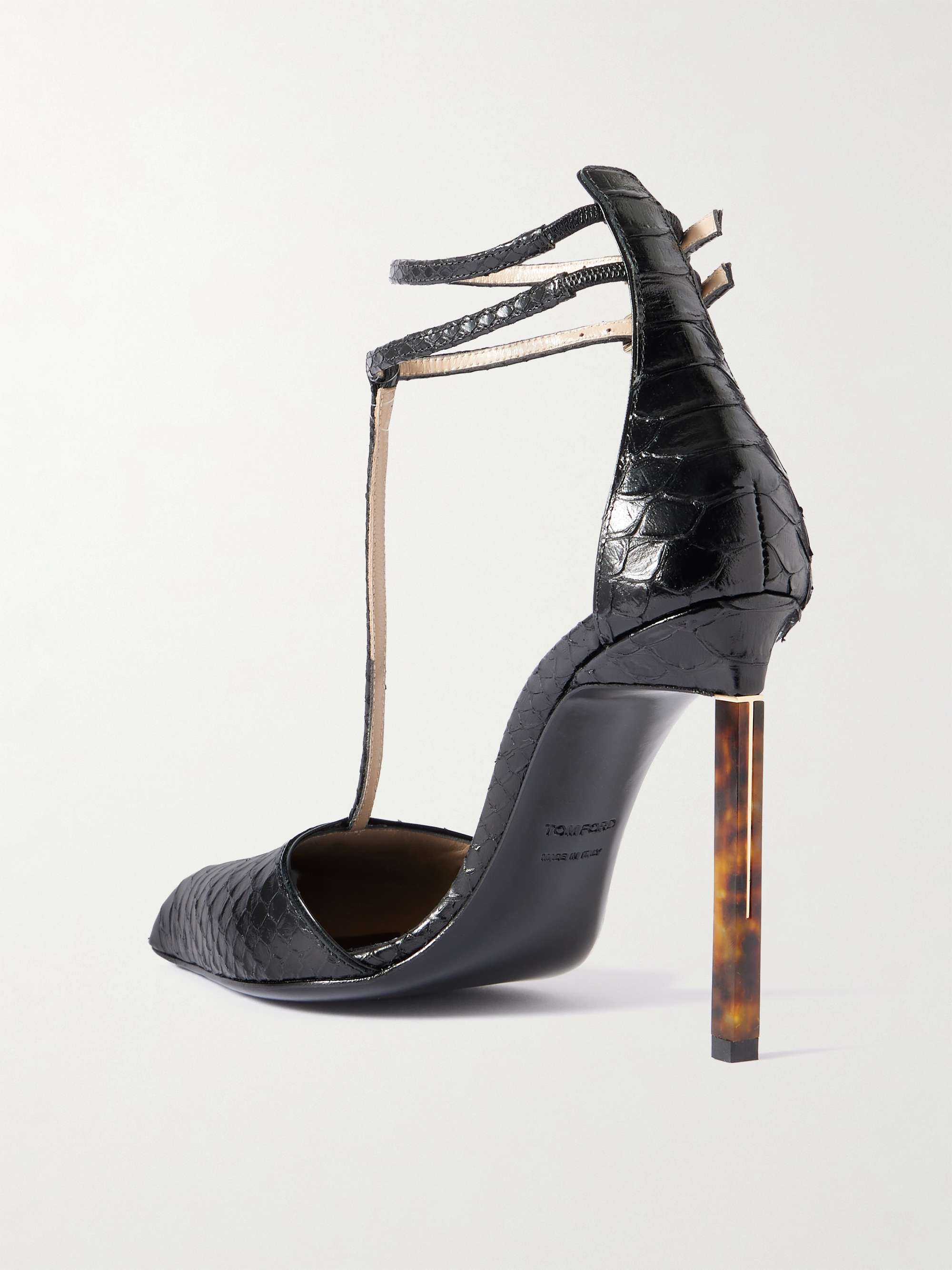 TOM FORD