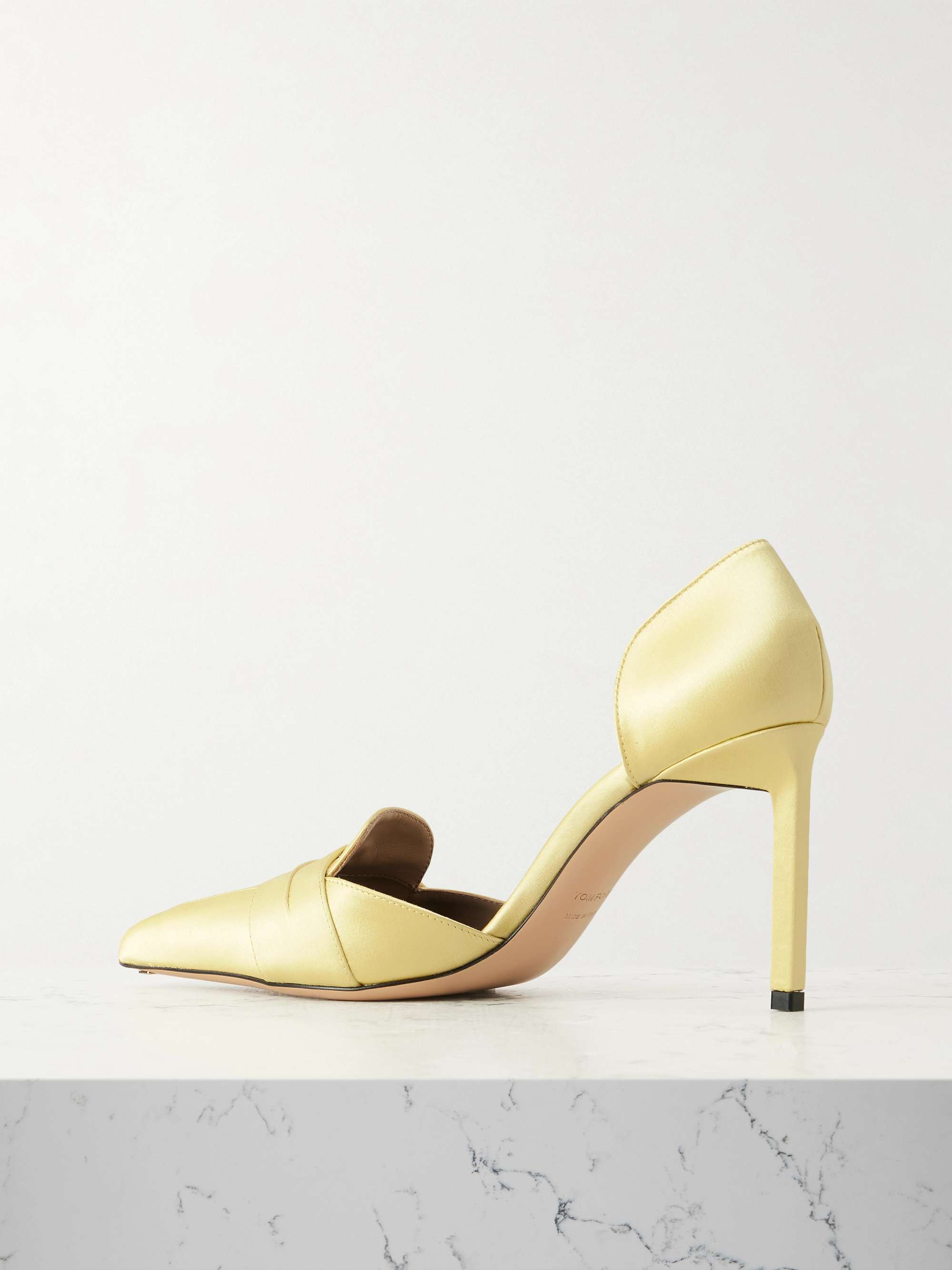 TOM FORD