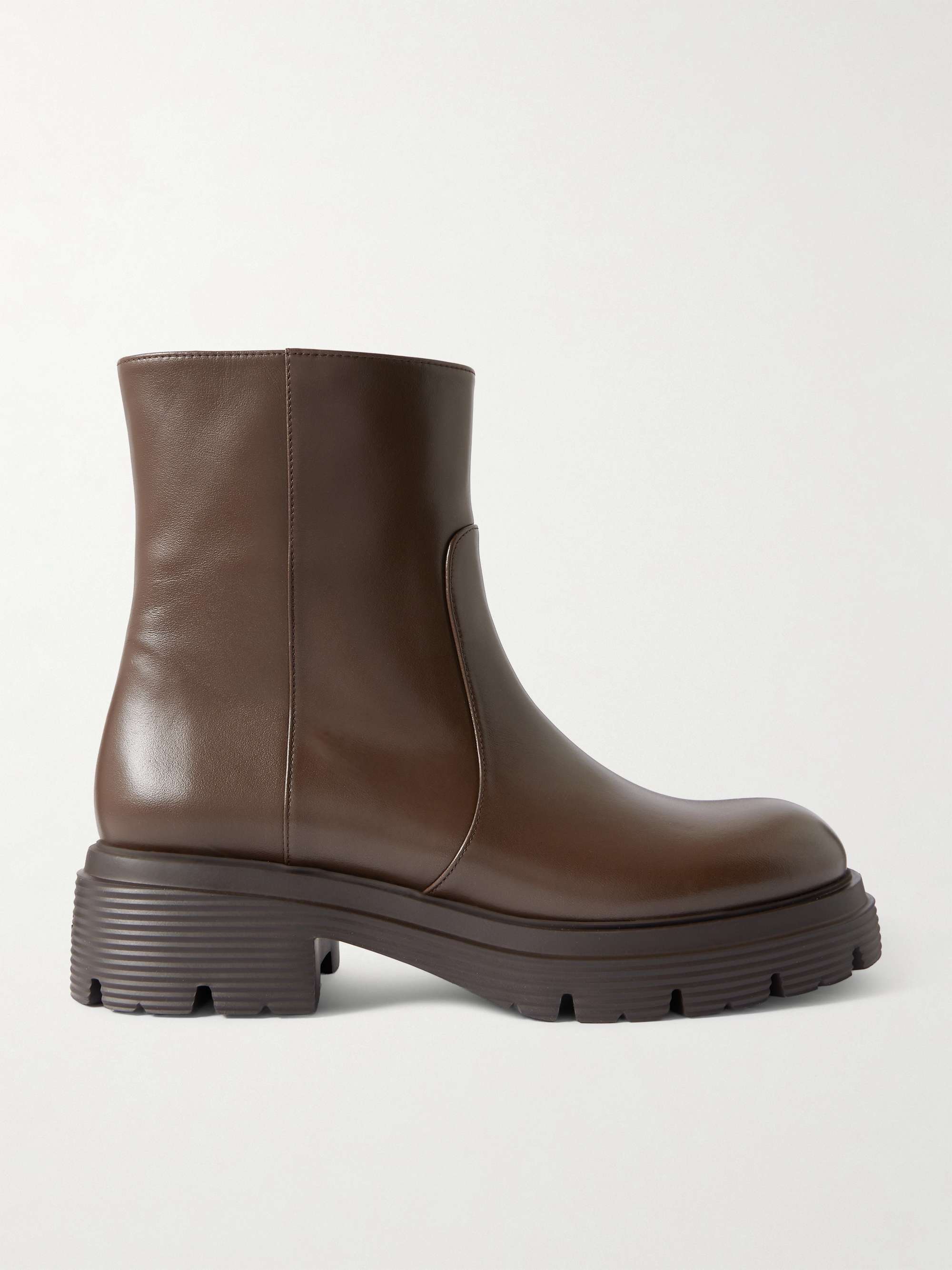 STUART WEITZMAN