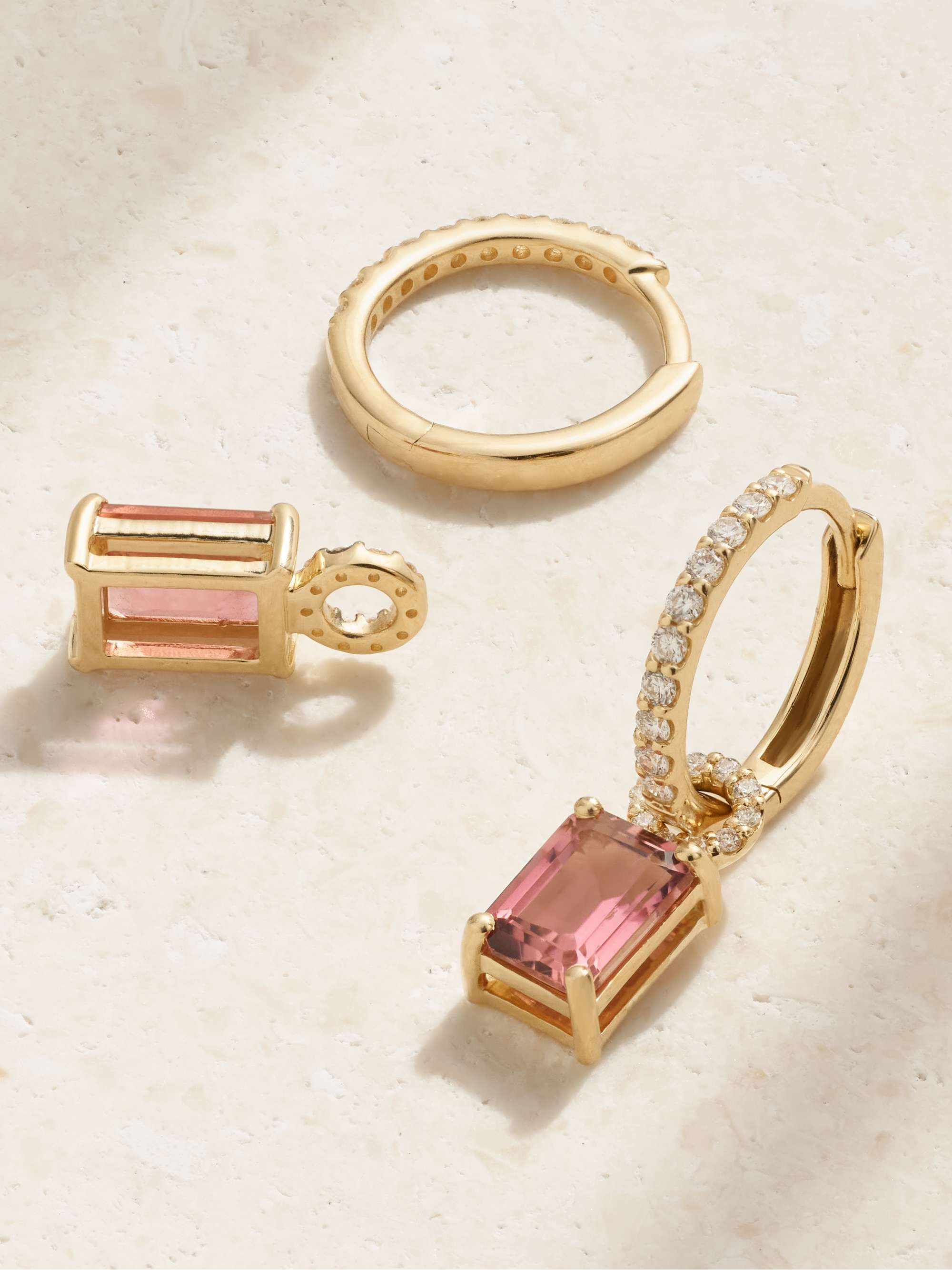 STONE AND STRAND