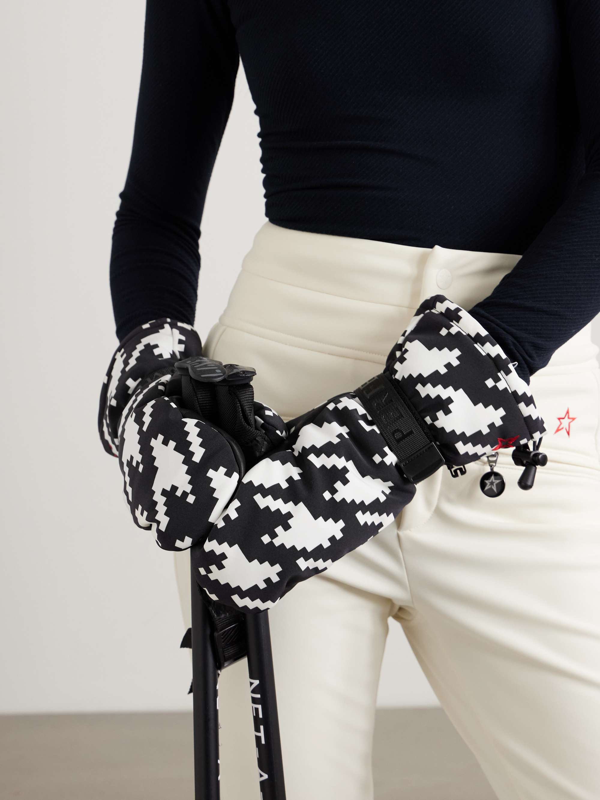 PERFECT MOMENT Davos two-tone padded shell and leather mittens