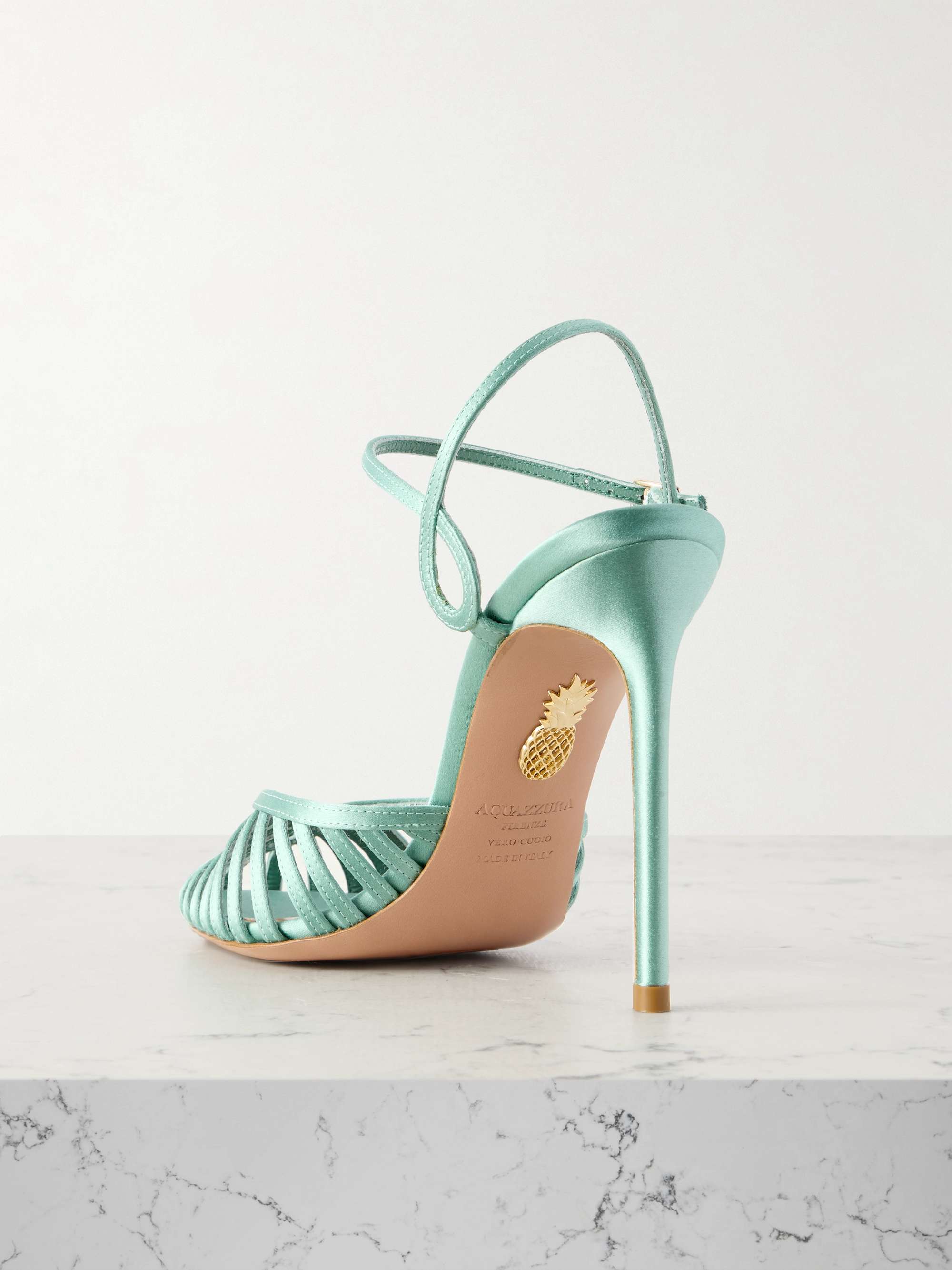 AQUAZZURA