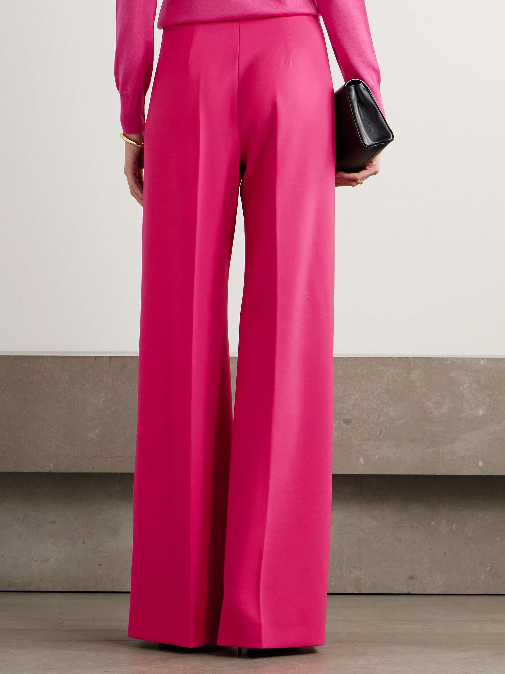 CAROLINA HERRERA