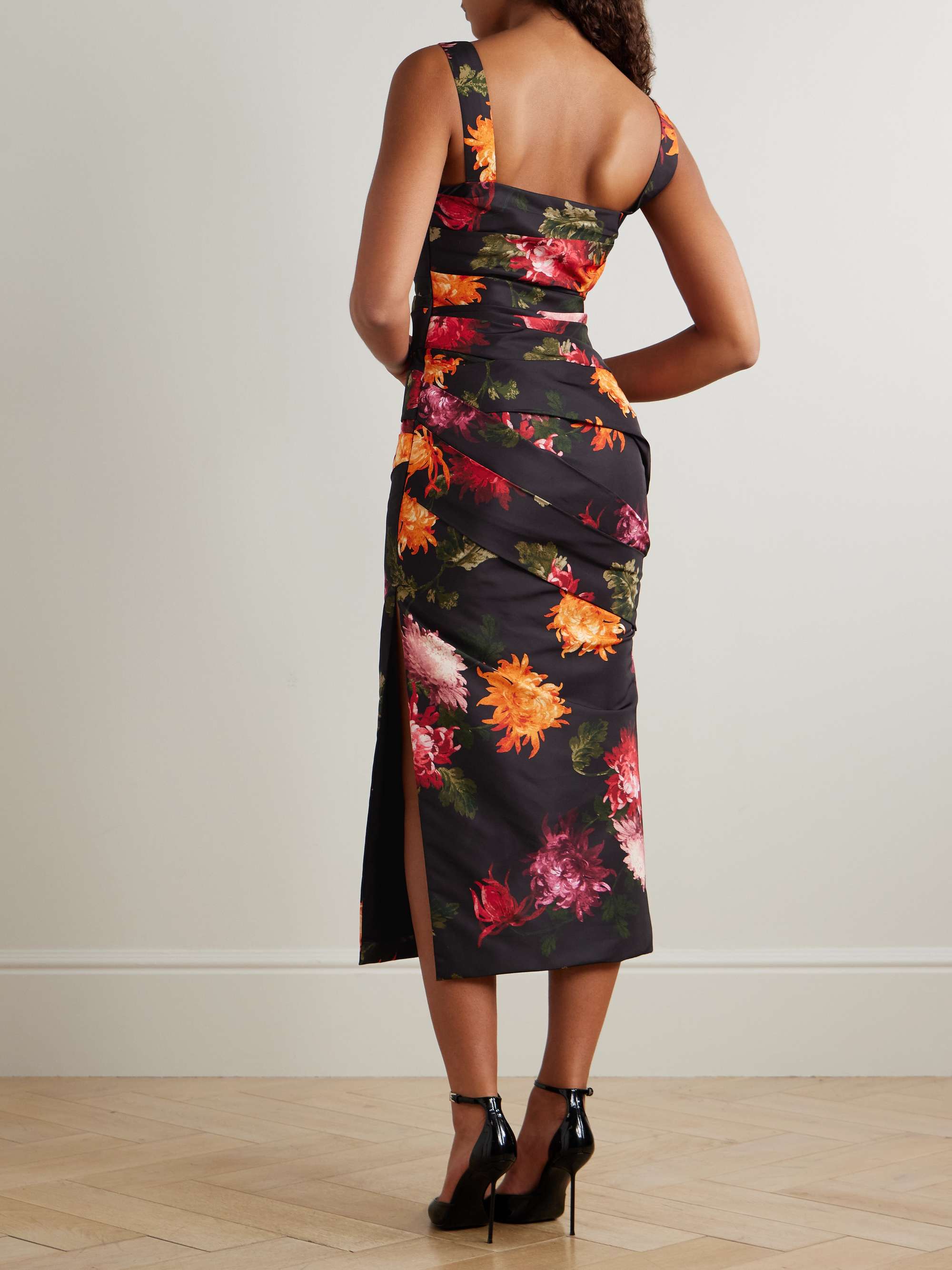 CAROLINA HERRERA