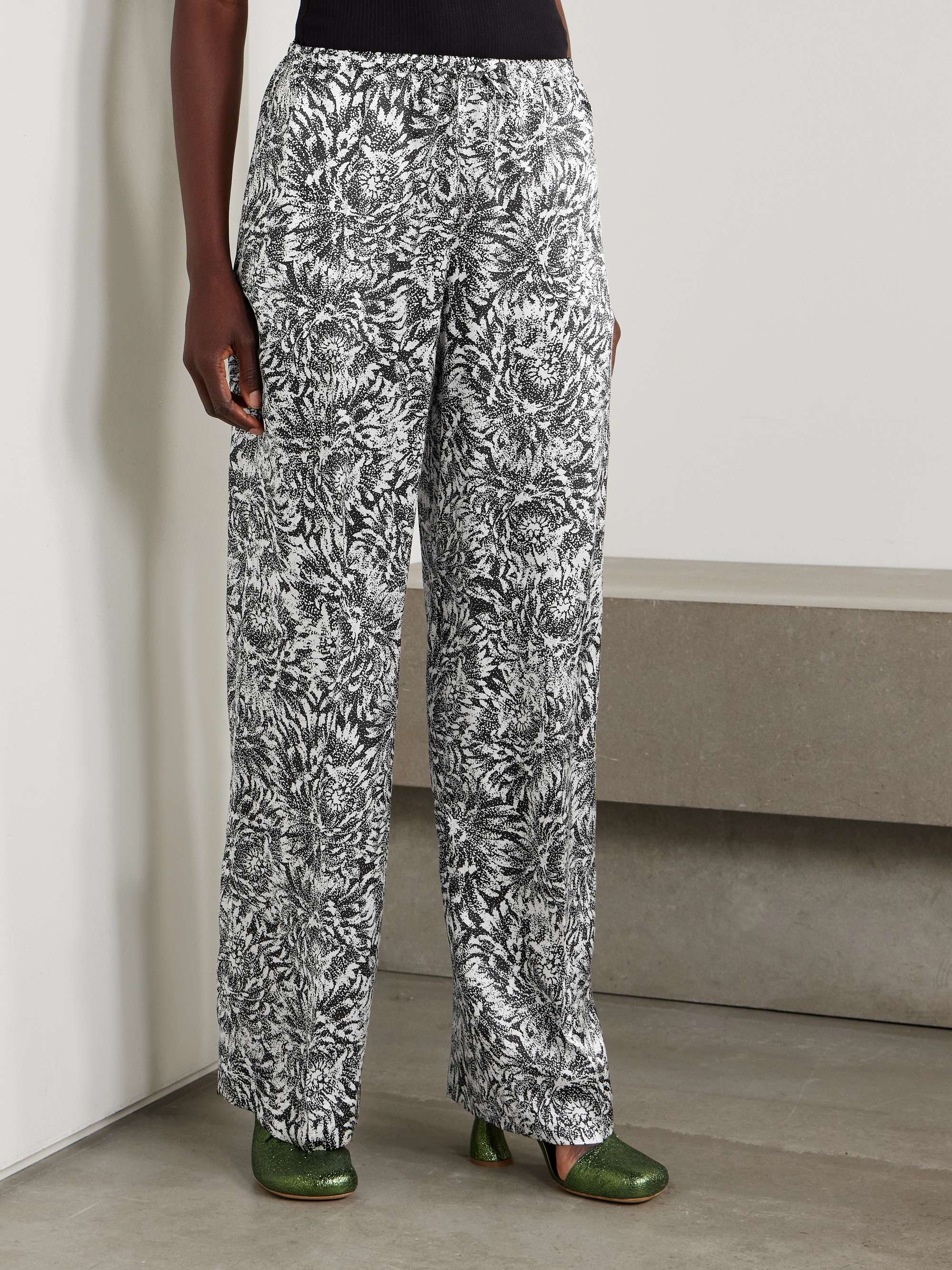 DRIES VAN NOTEN
