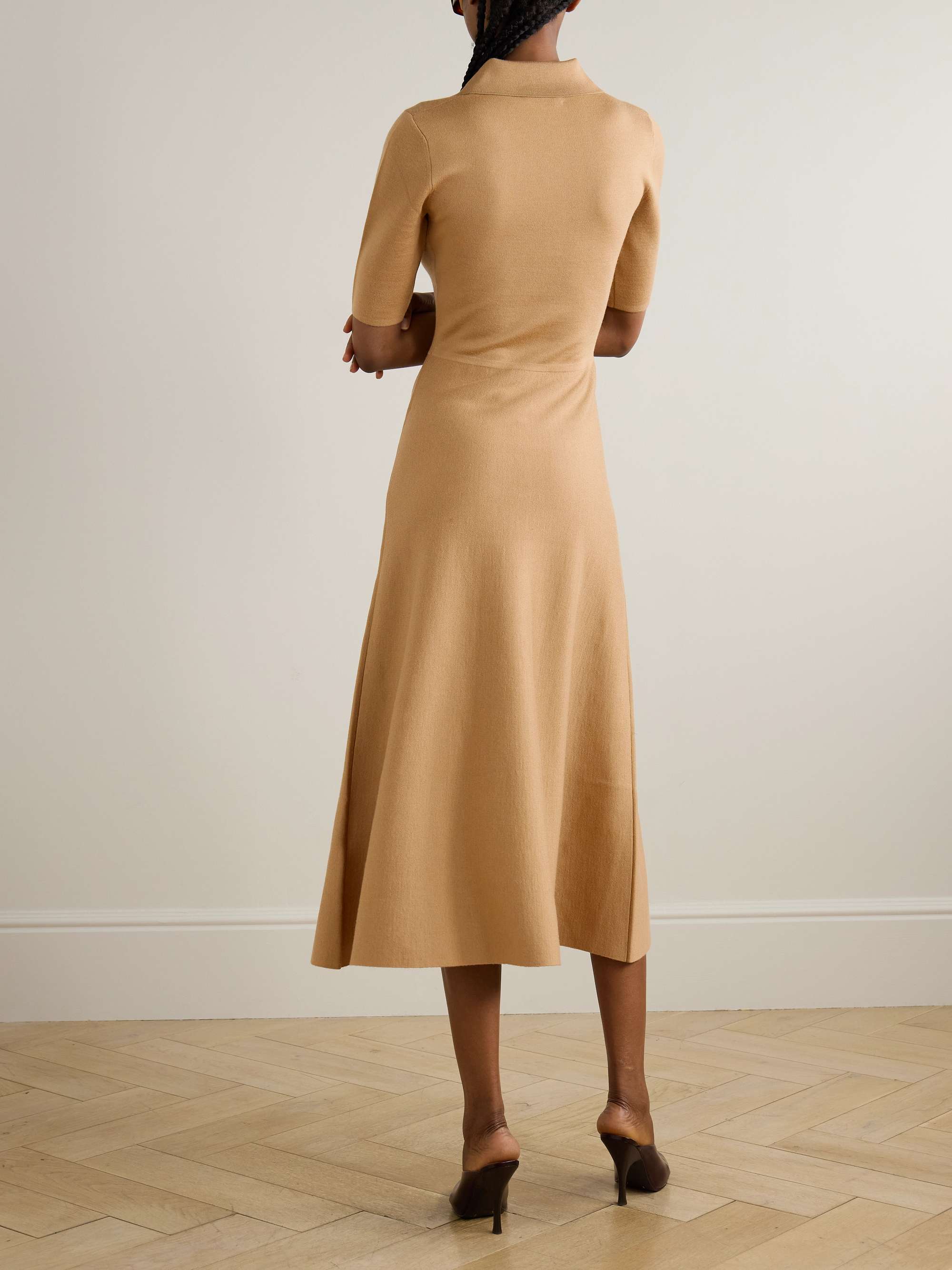GABRIELA HEARST