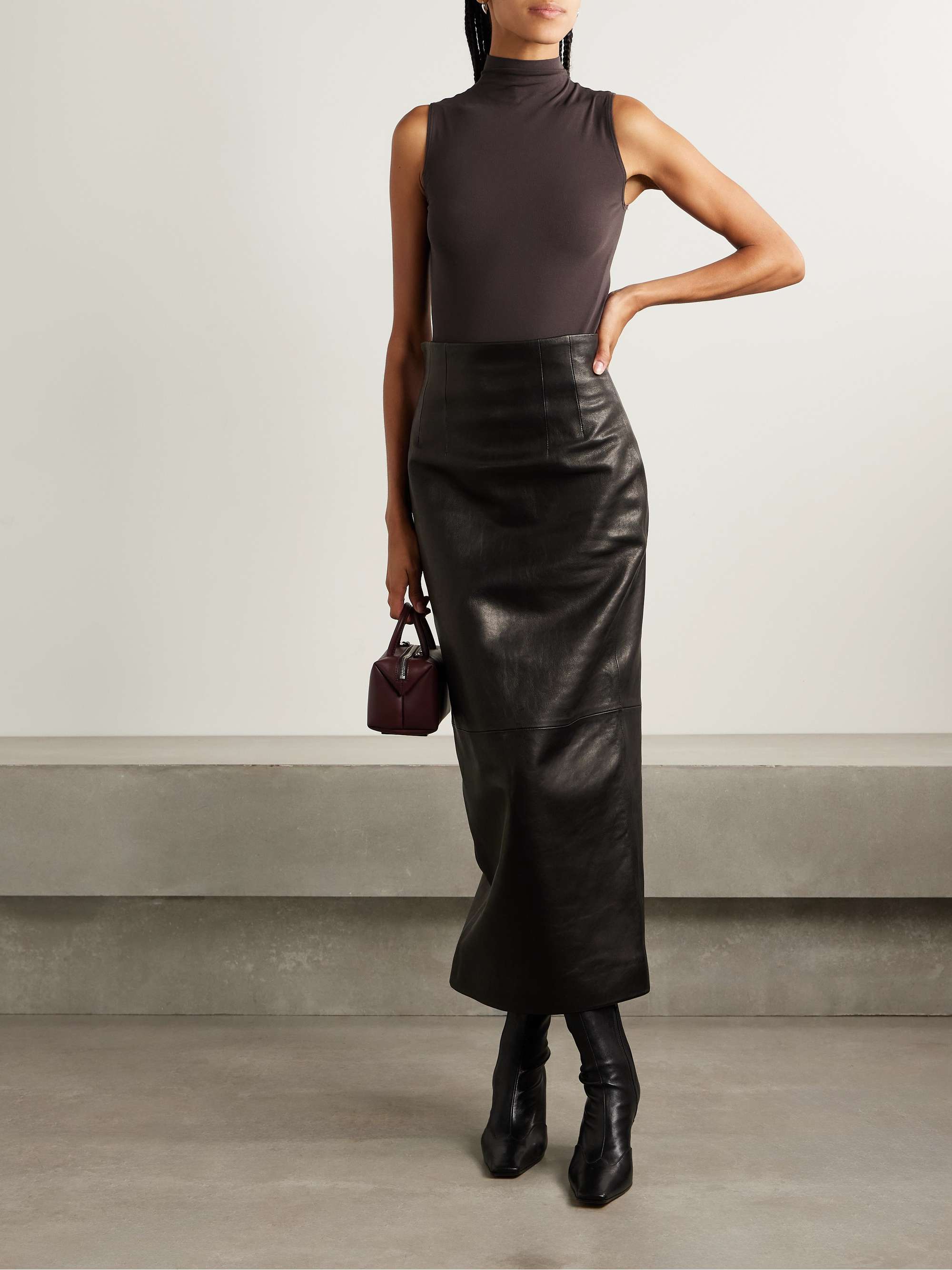 WOLFORD