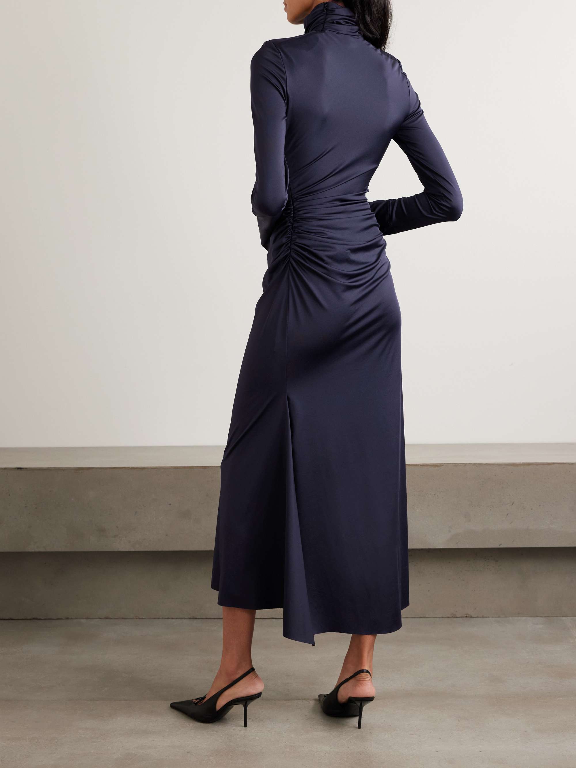VICTORIA BECKHAM