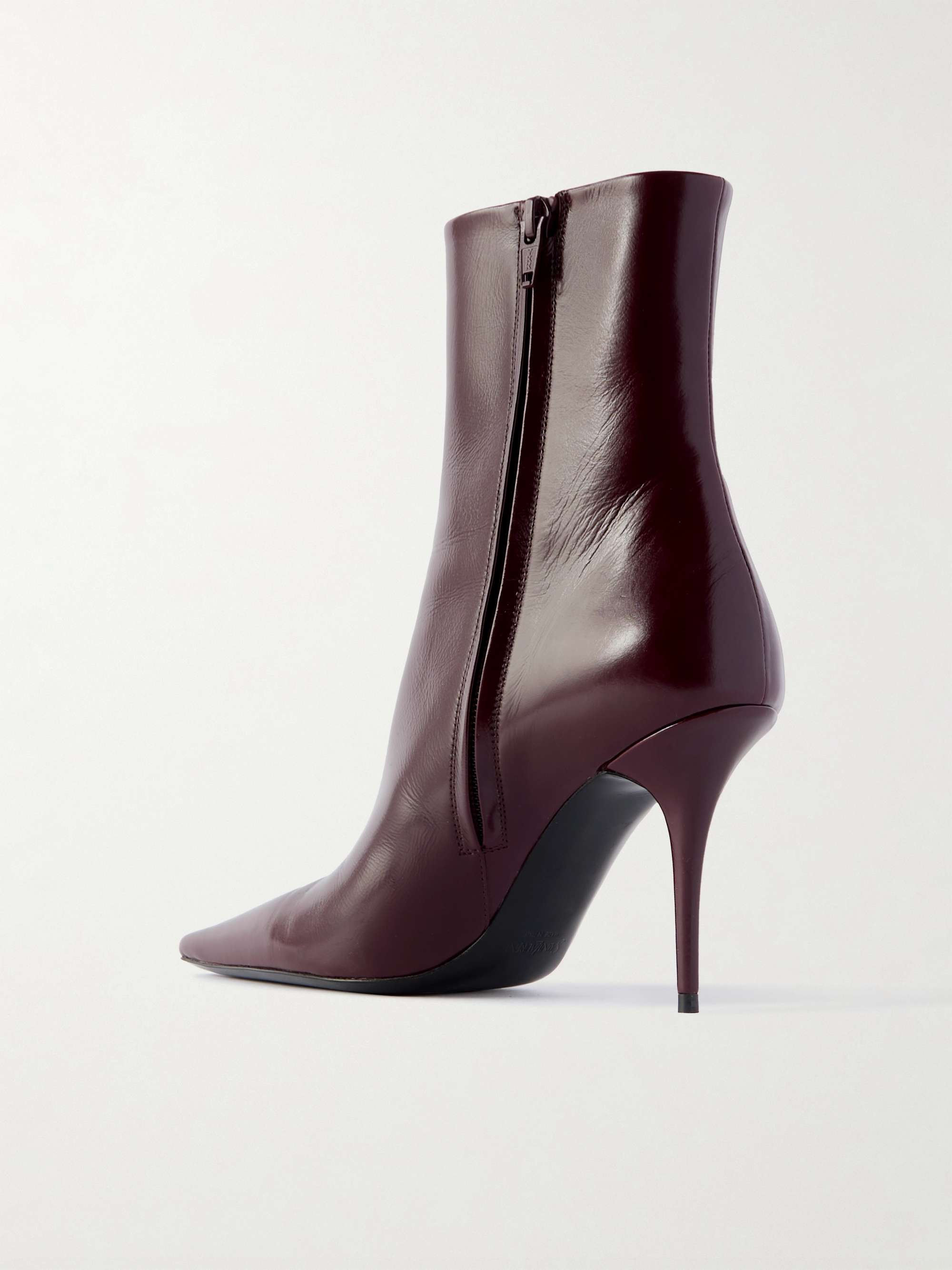 SAINT LAURENT