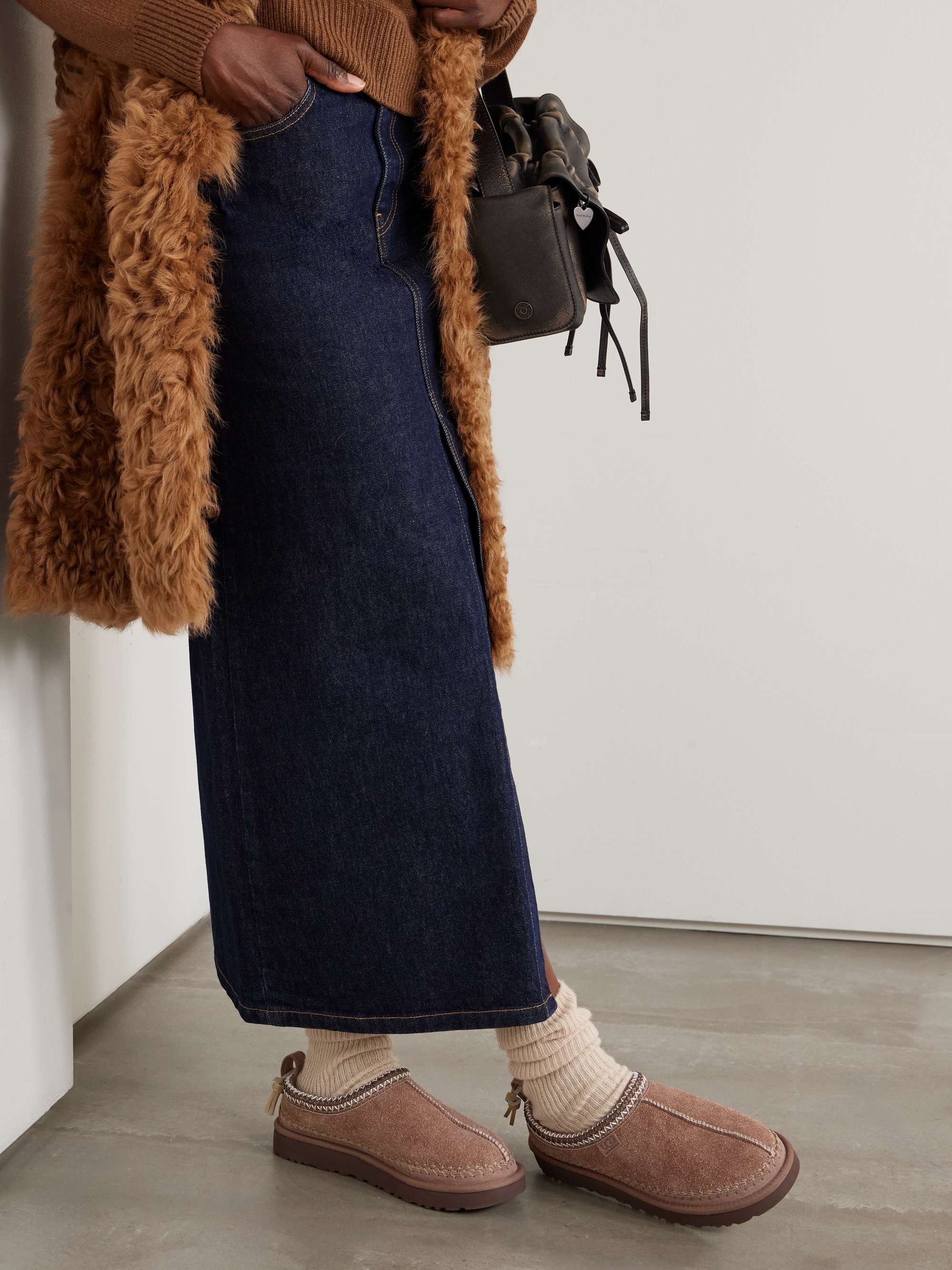 UGG