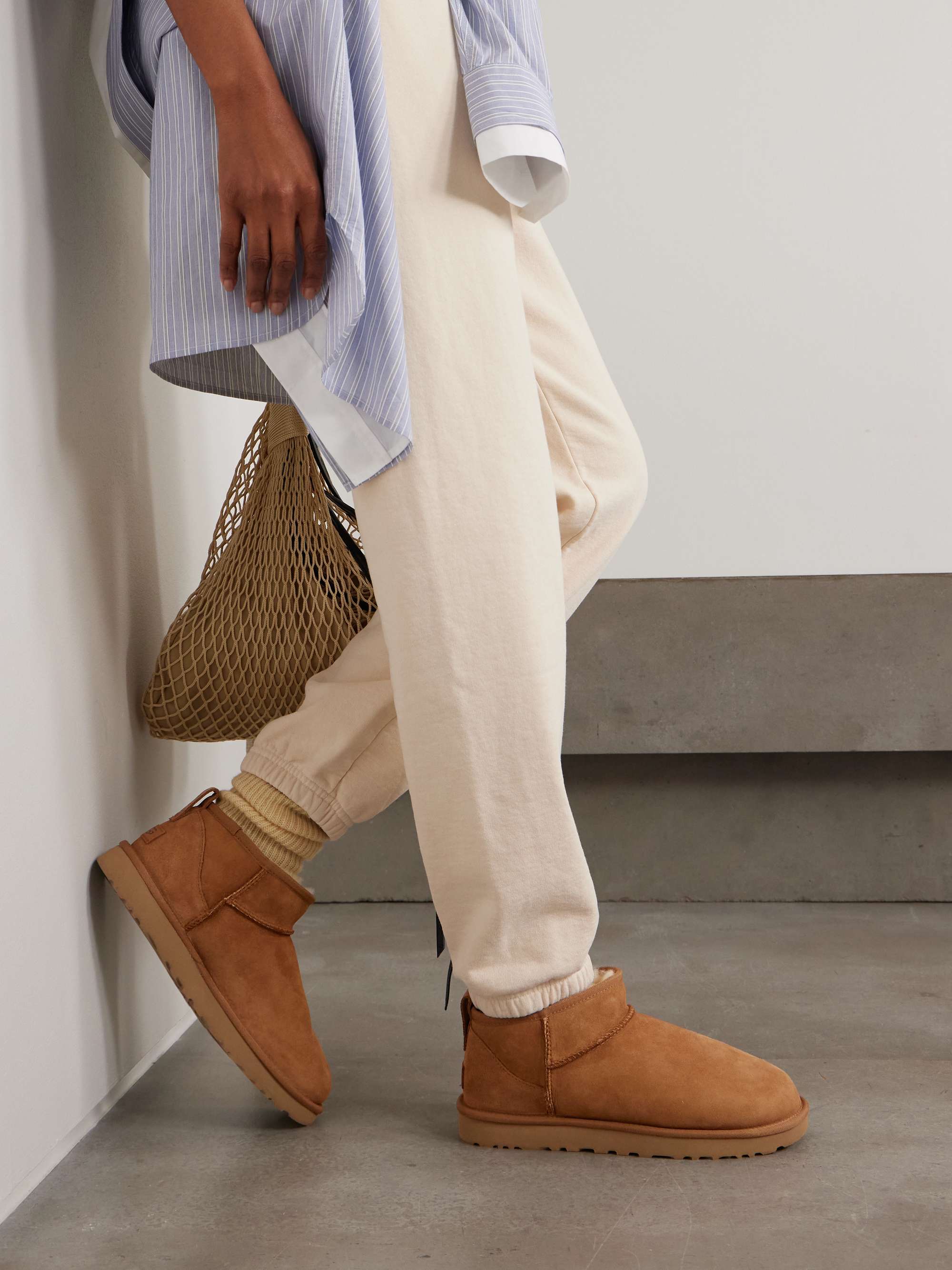 UGG