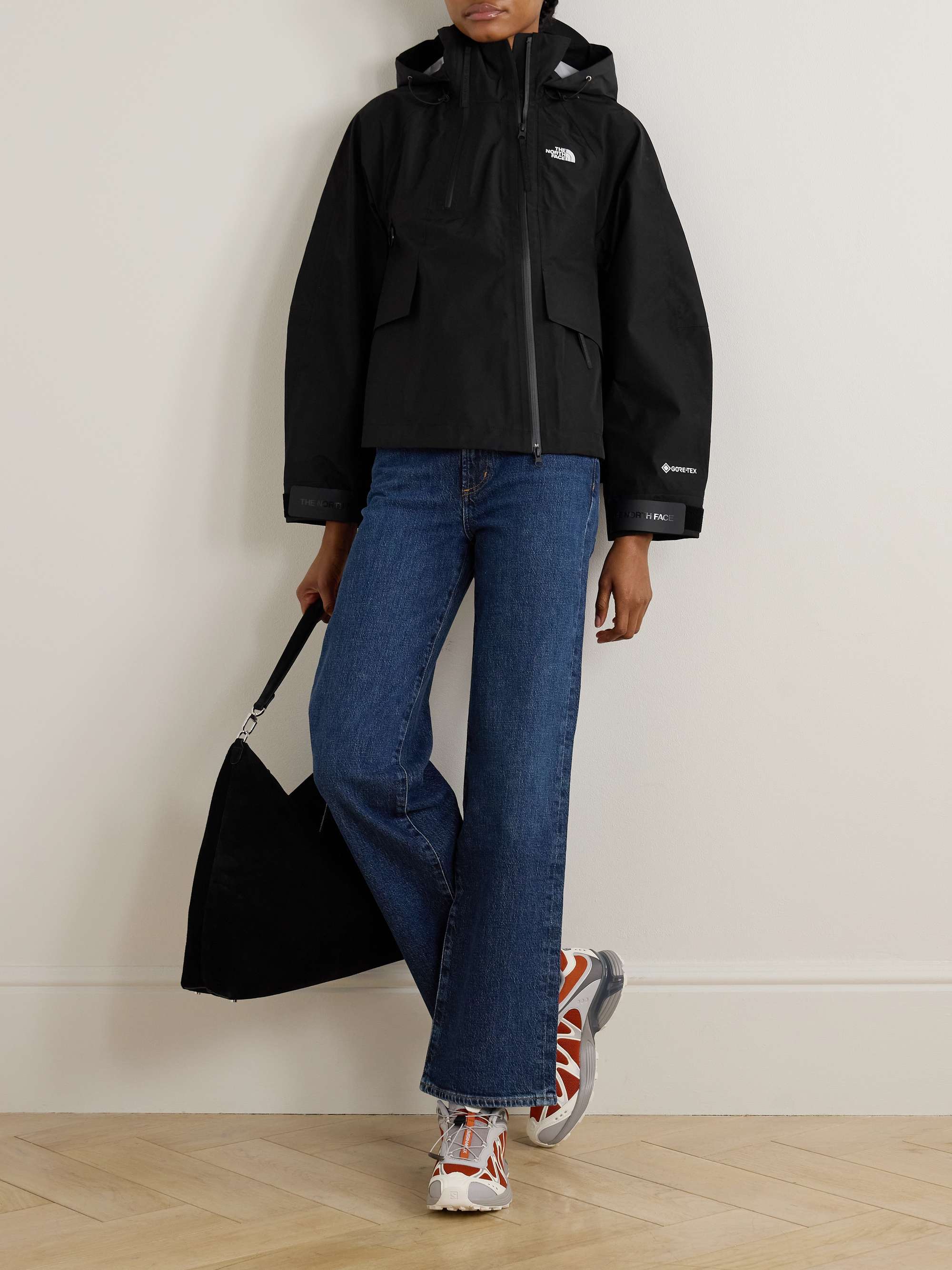 THE NORTH FACE