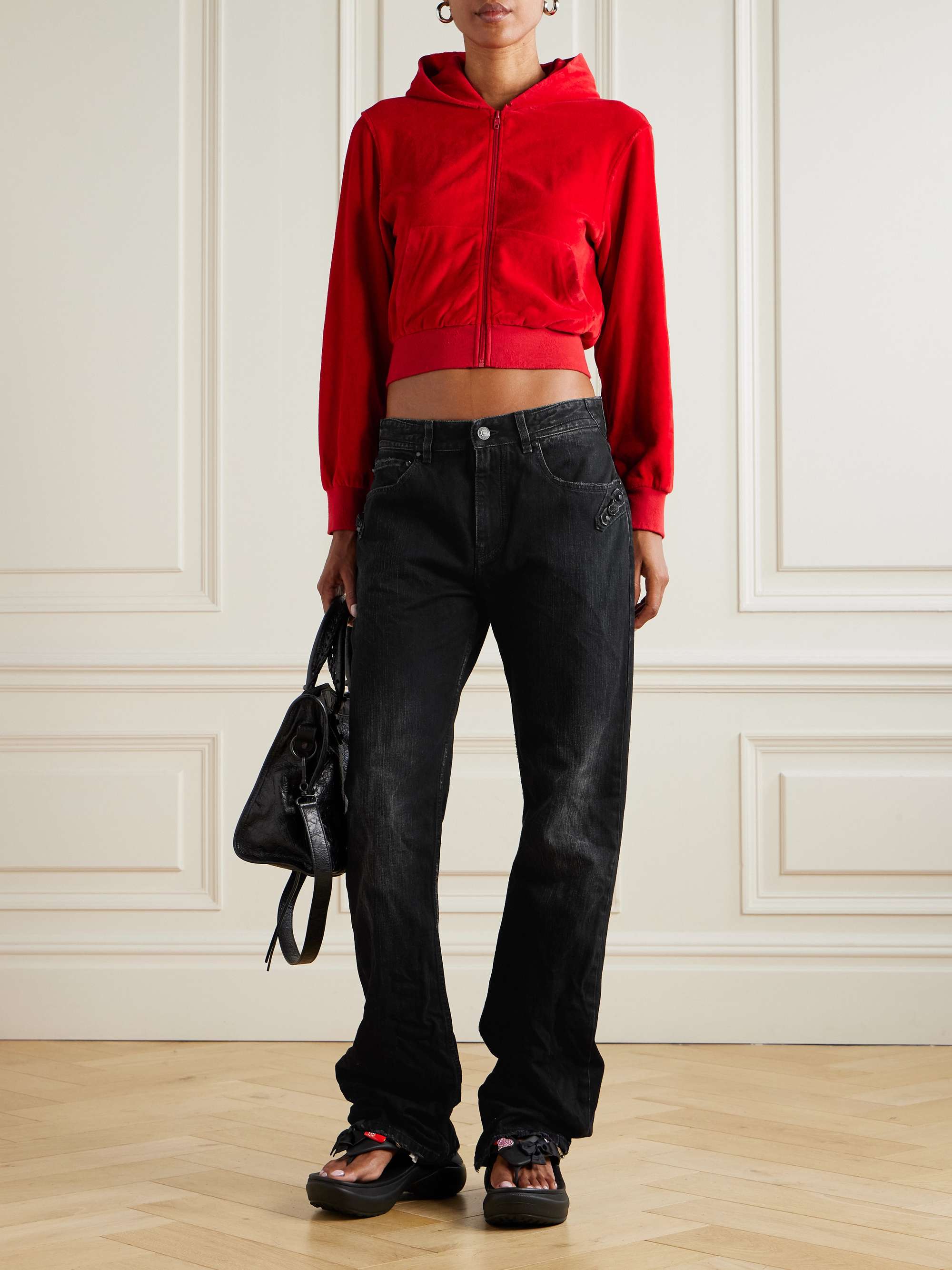 BALENCIAGA