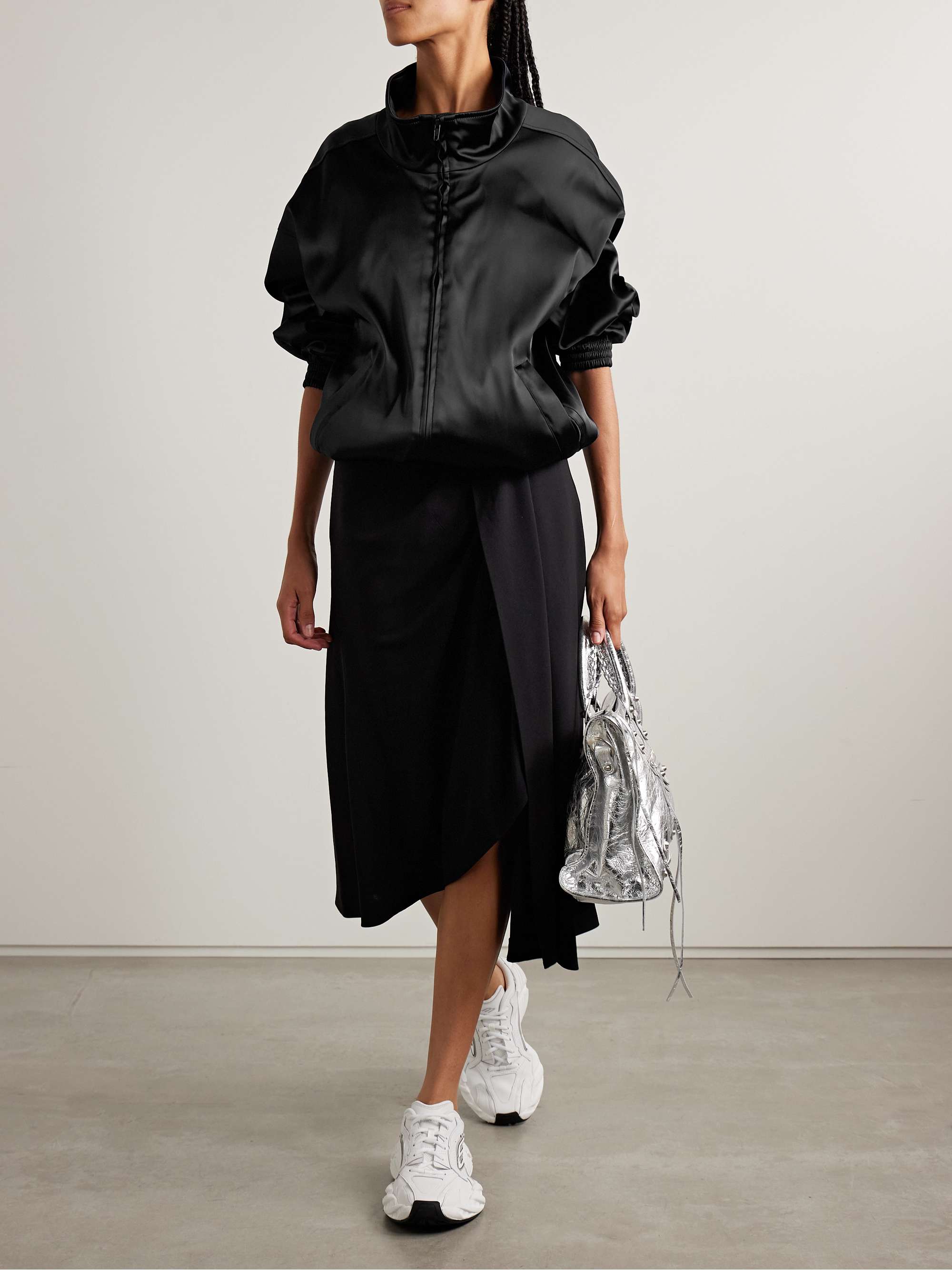 BALENCIAGA