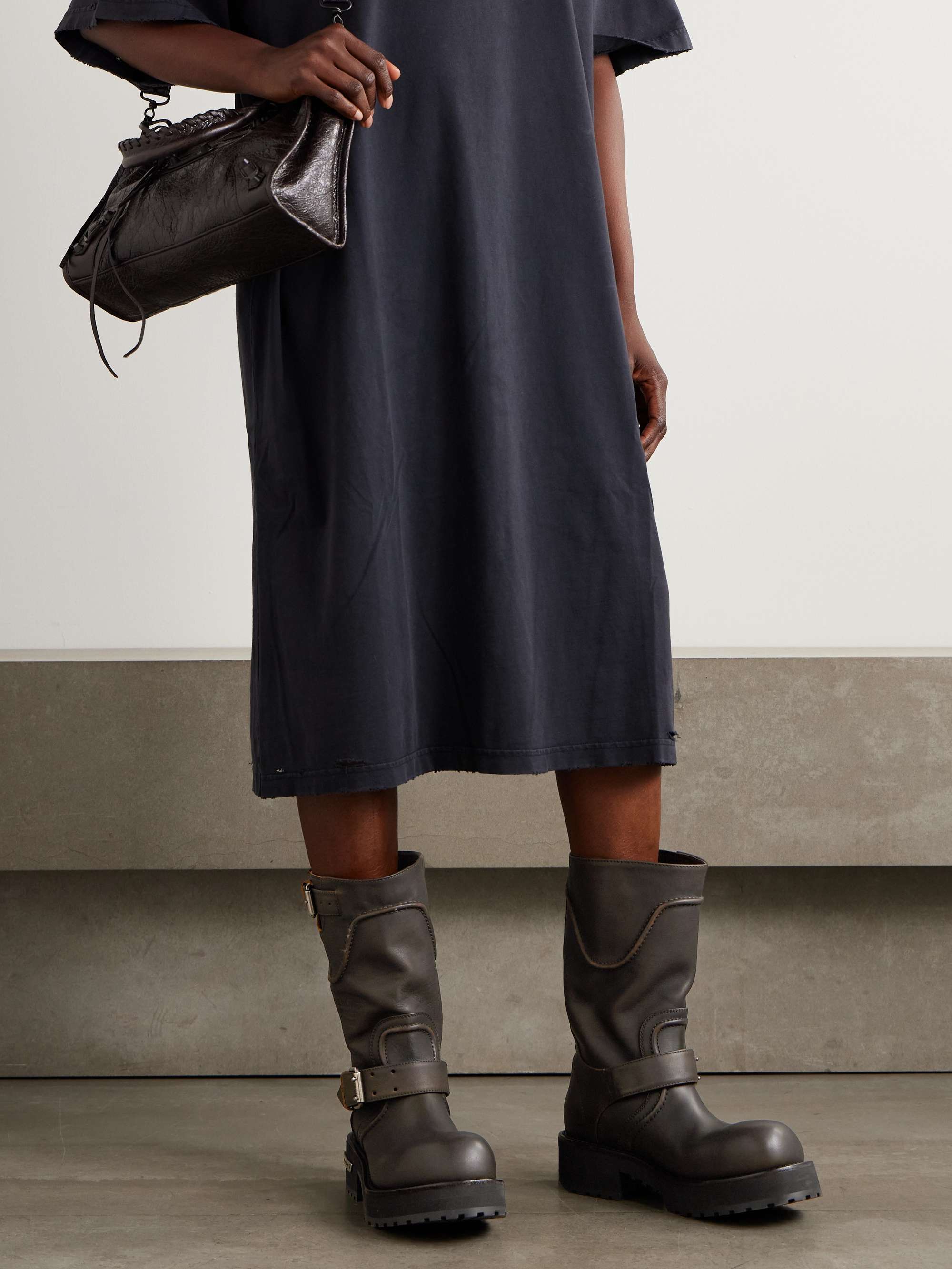 BALENCIAGA