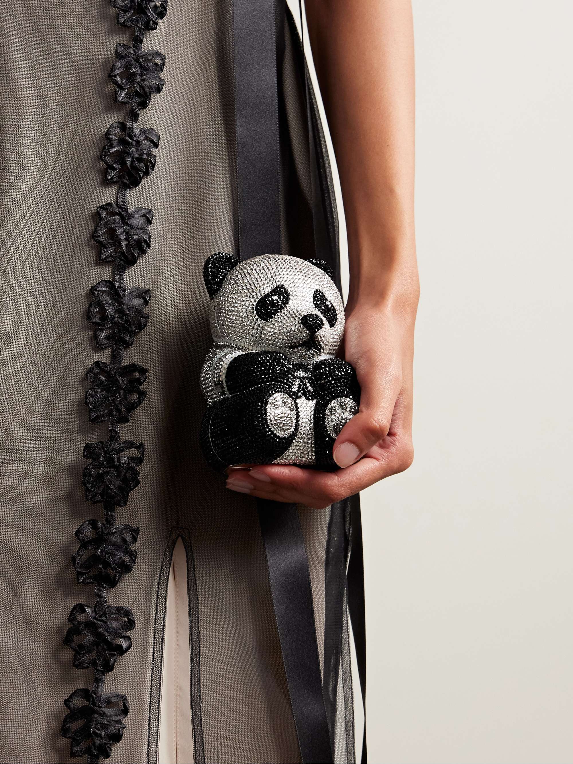 JUDITH LEIBER COUTURE