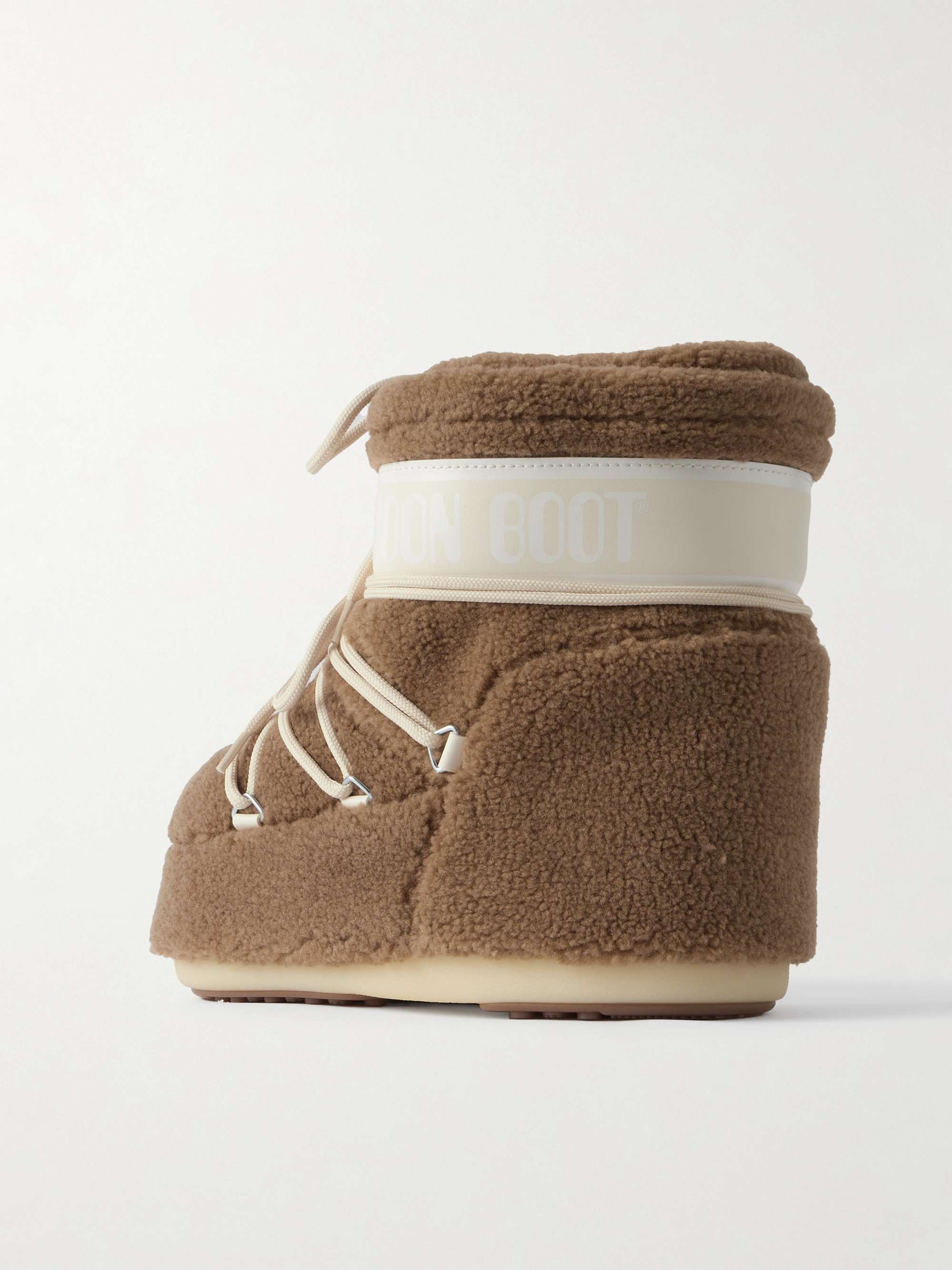 MOON BOOT