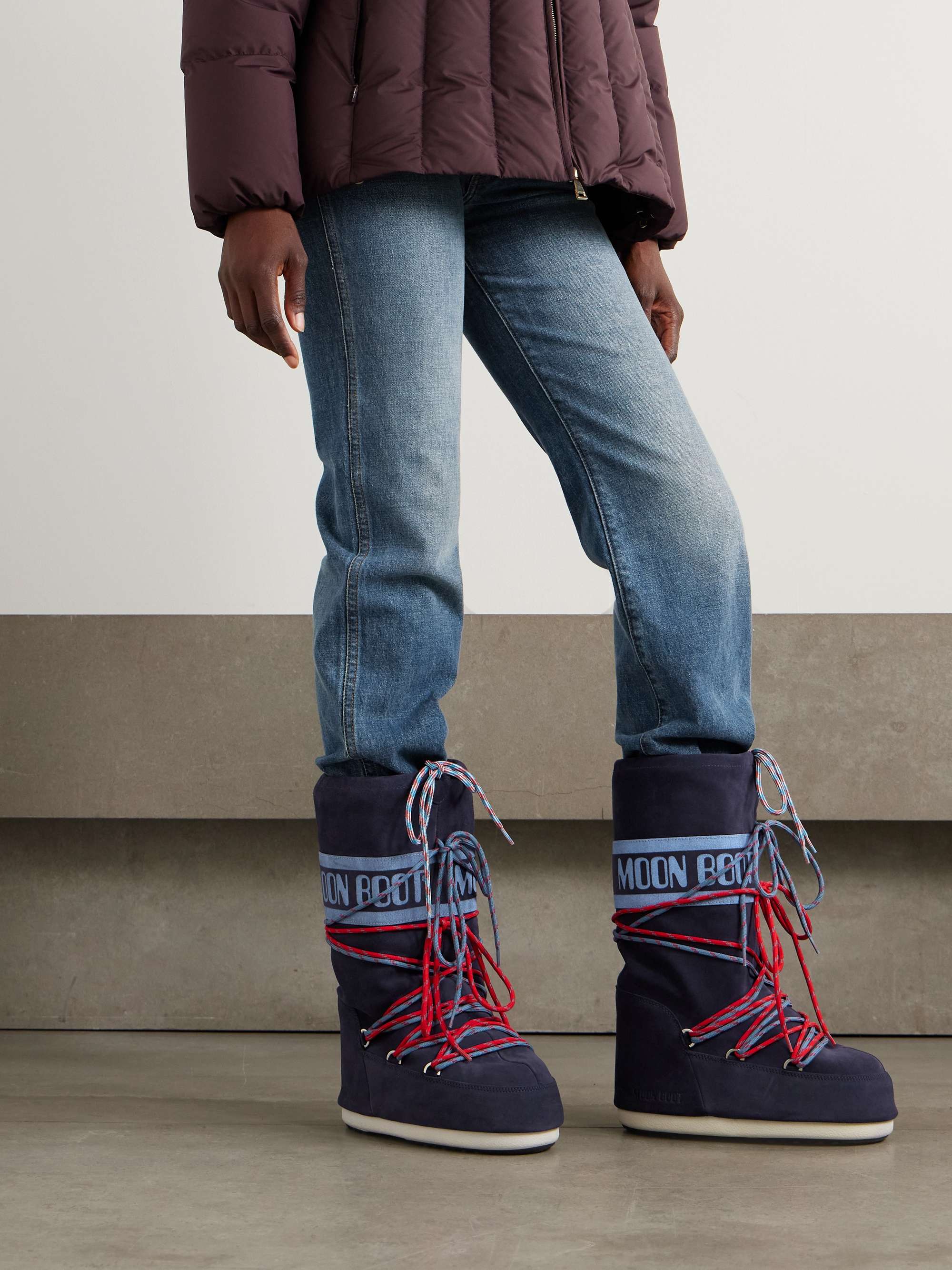MOON BOOT
