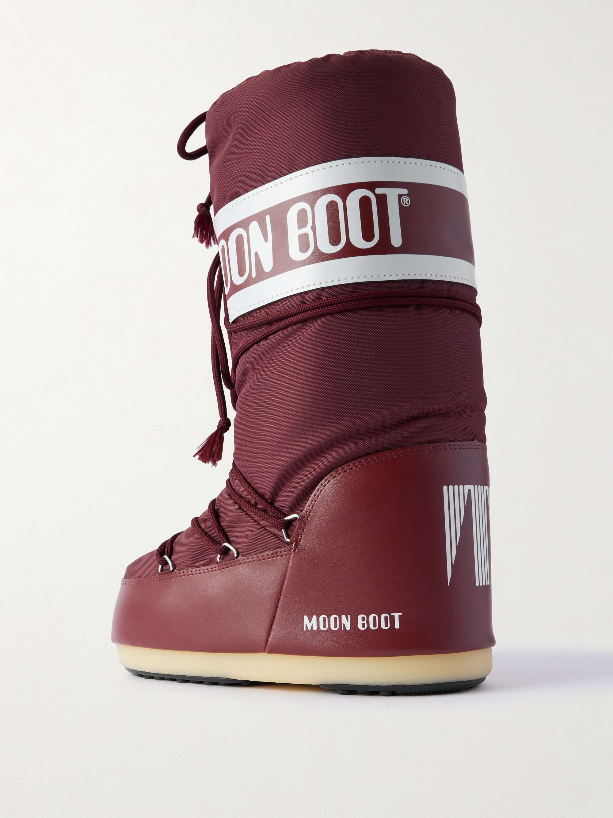MOON BOOT