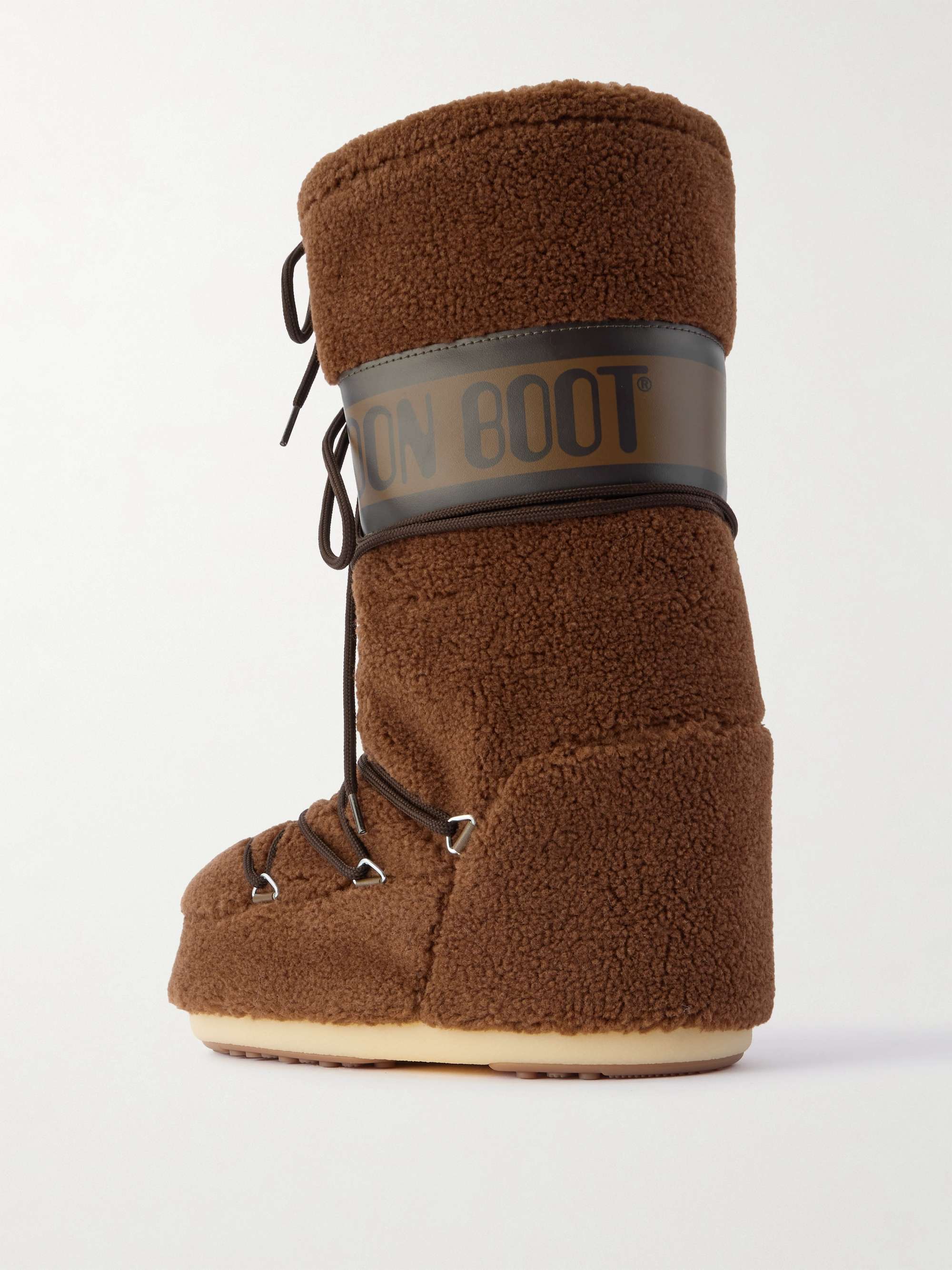 MOON BOOT