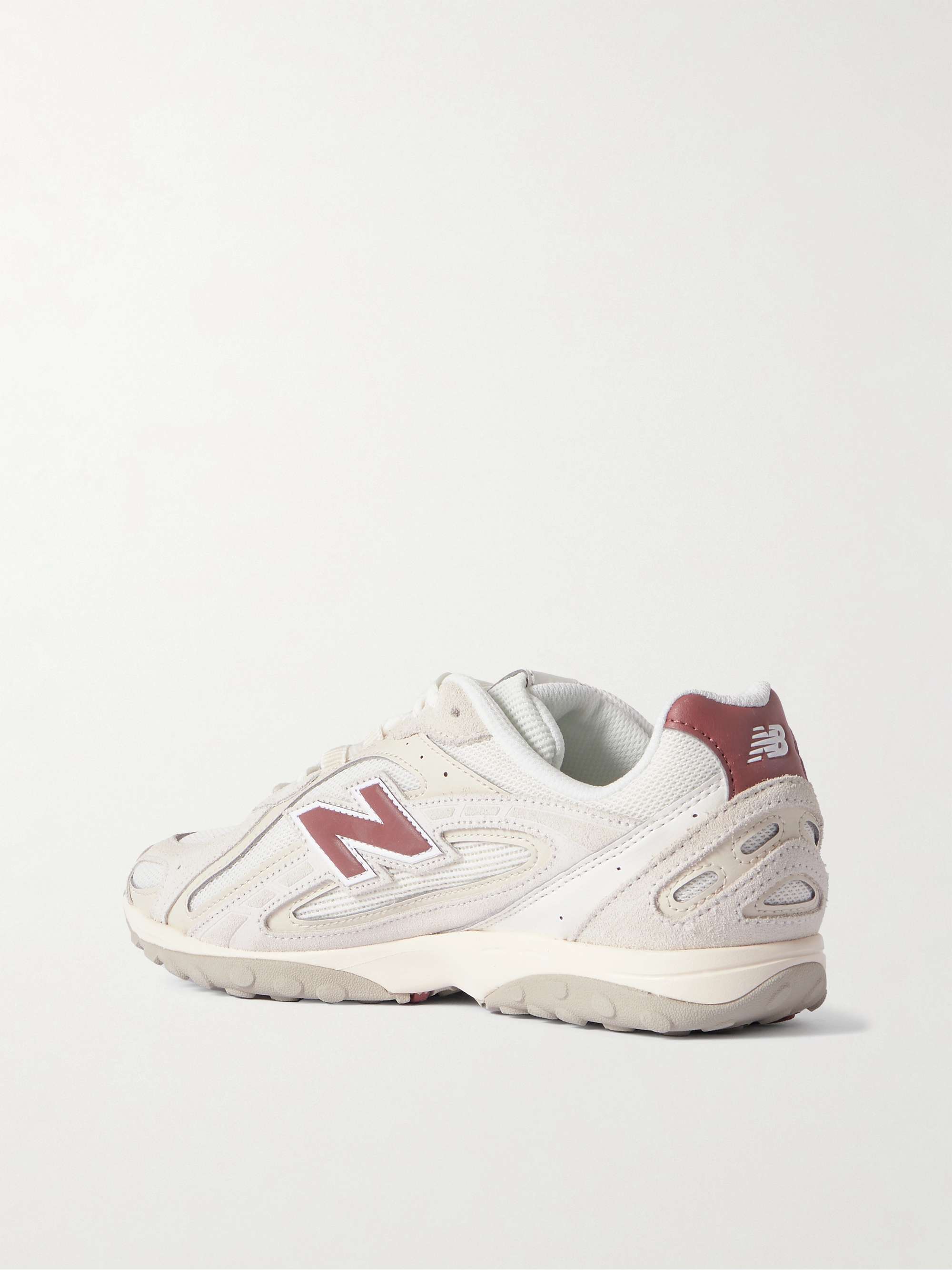 NEW BALANCE
