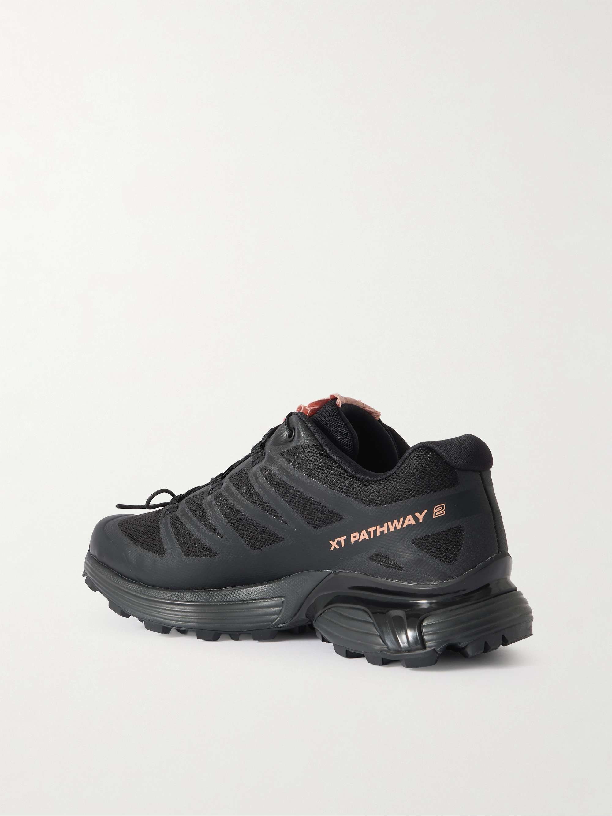 SALOMON
