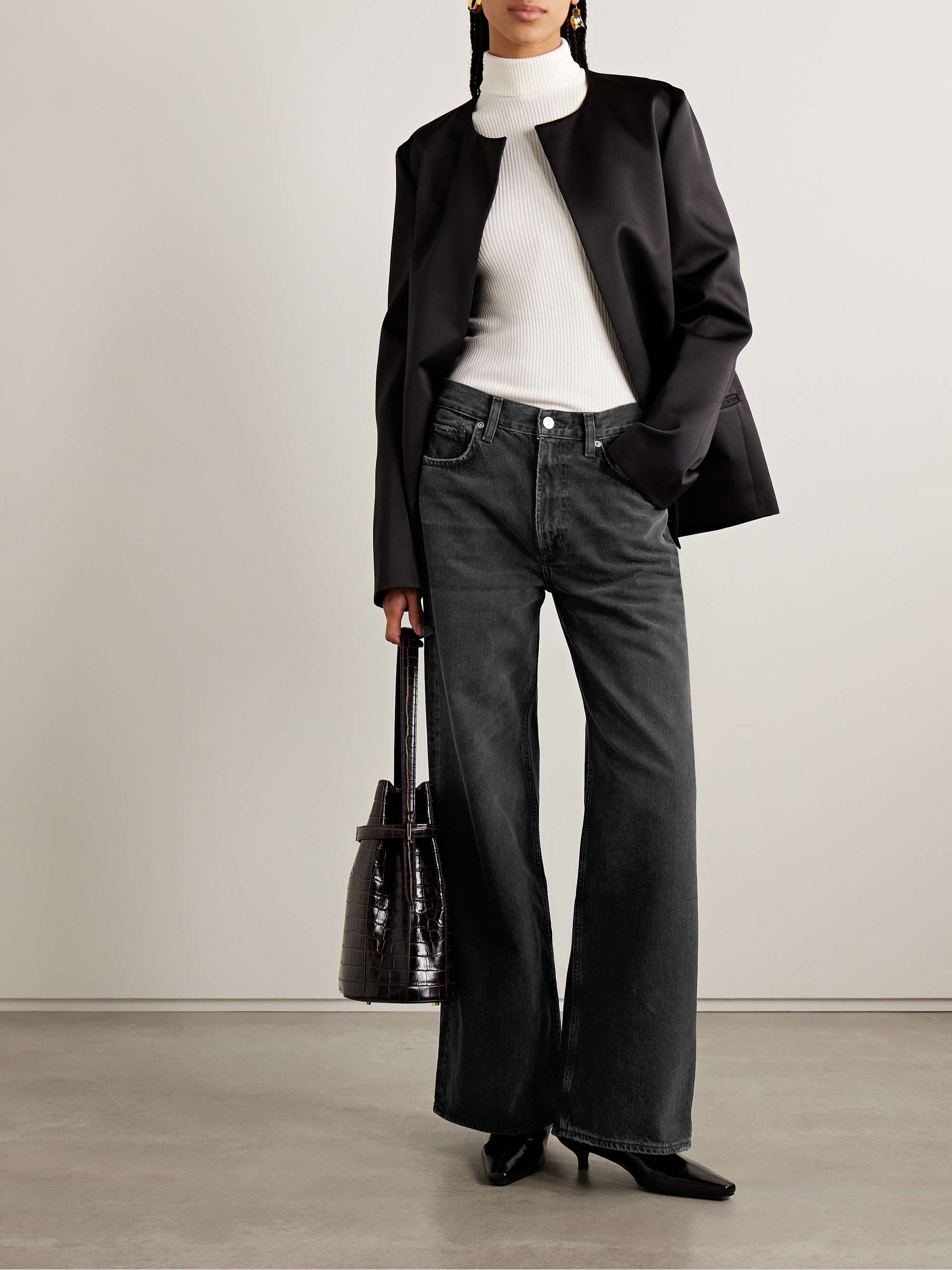 CITIZENS OF HUMANITY