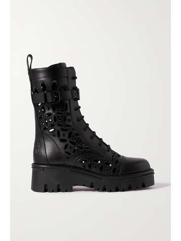 VALENTINO Valentino Garavani Schnürstiefel aus lasergeschnittenem Leder mit Logoverzierung