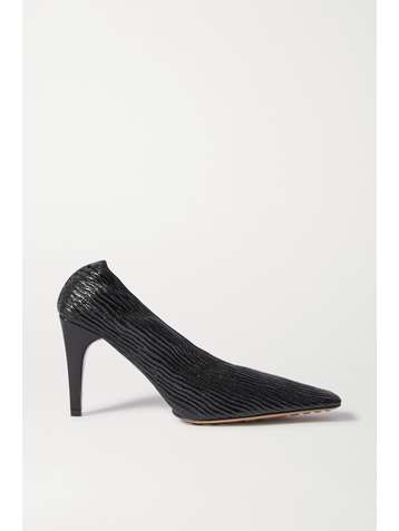 BOTTEGA VENETA Pumps aus strukturiertem Glanzleder