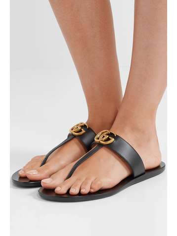 GUCCI Marmont Pantoletten aus Leder mit Logoverzierung