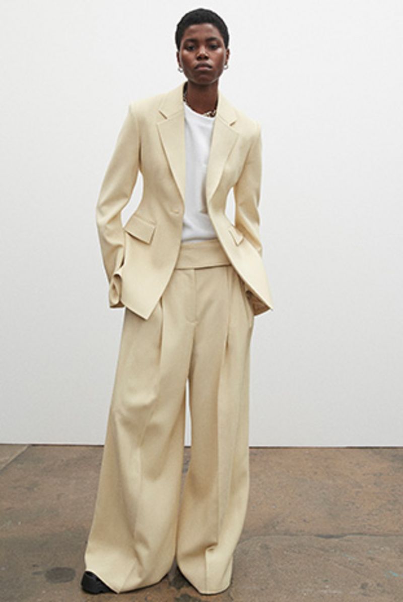 ShoppingList_01_24JULY_Mobile_311x464