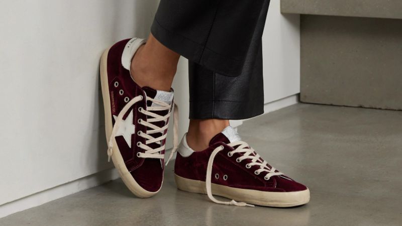 Shoes_FullInListMobile_768x432