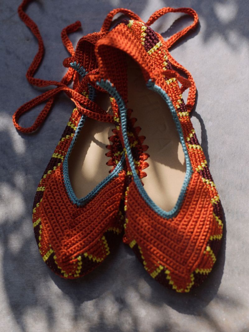 Spirited soles