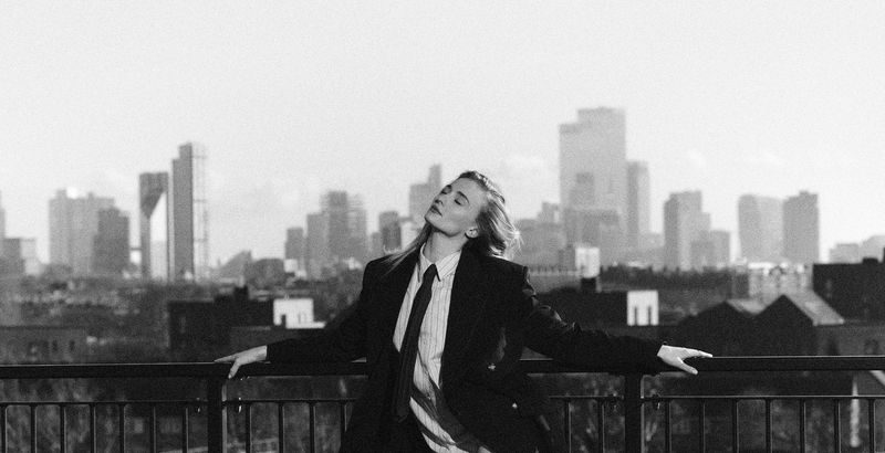 Sophie Turner Week 1_4