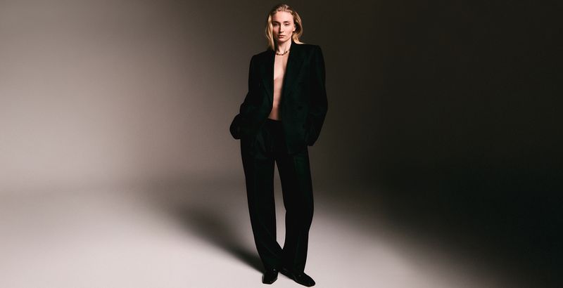 Sophie Turner Week 1_3