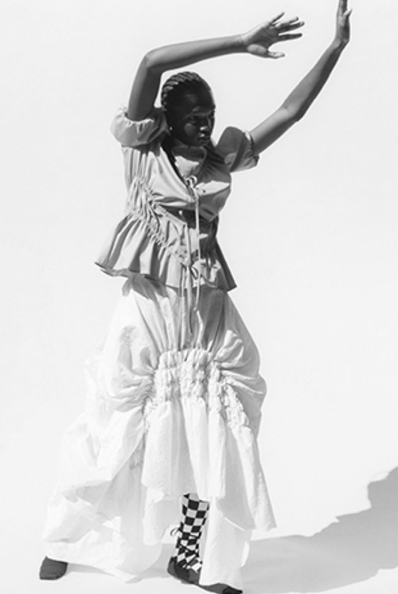 02_Mobile_APR22_311x464