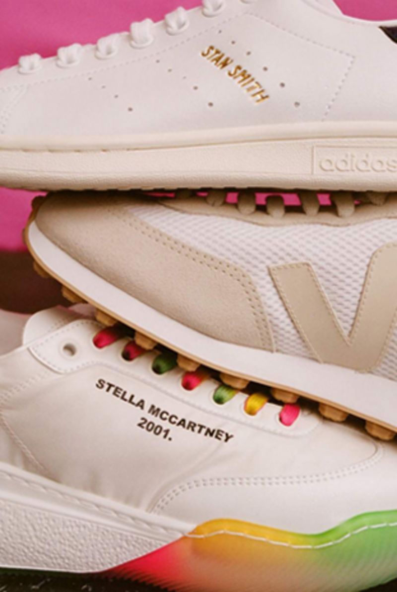 01_SNEAKERS_AUG16_MOBILE_311X464