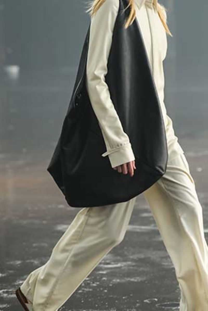 FW21_02_OCT27_Mobile_311x464