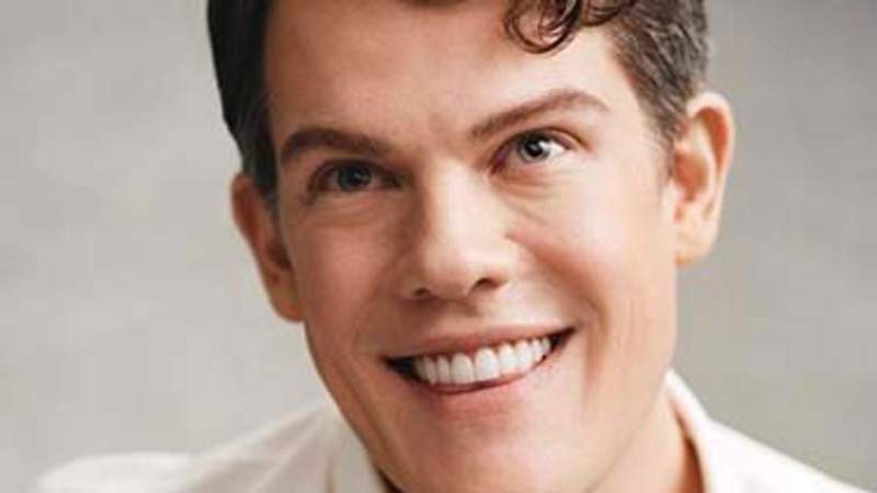 WesGordon_01_NOV17_Exitgate_Mobile_375x211