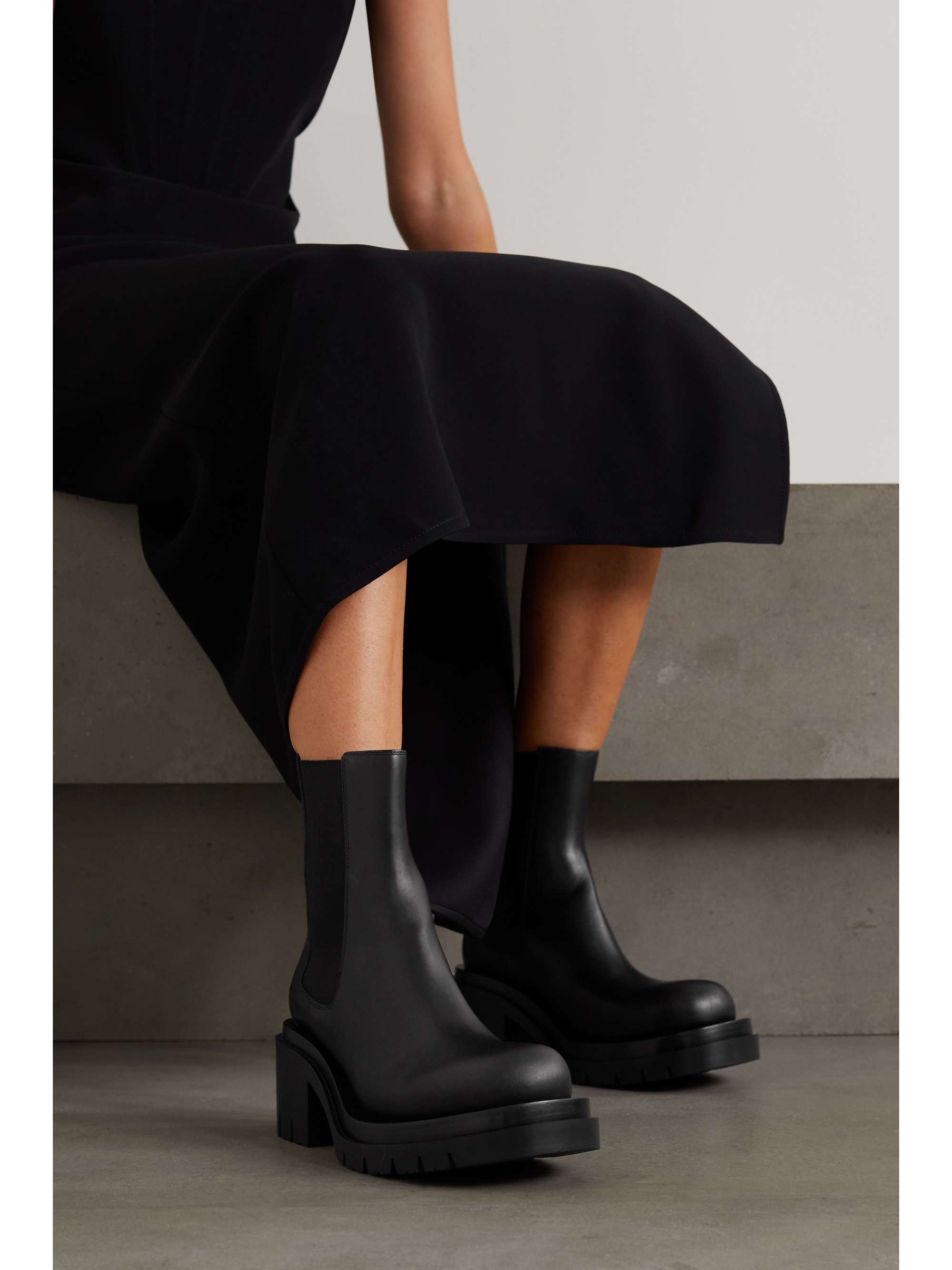 Reaktor Tablet Duftende Black Leather platform Chelsea boots | BOTTEGA VENETA | NET-A-PORTER